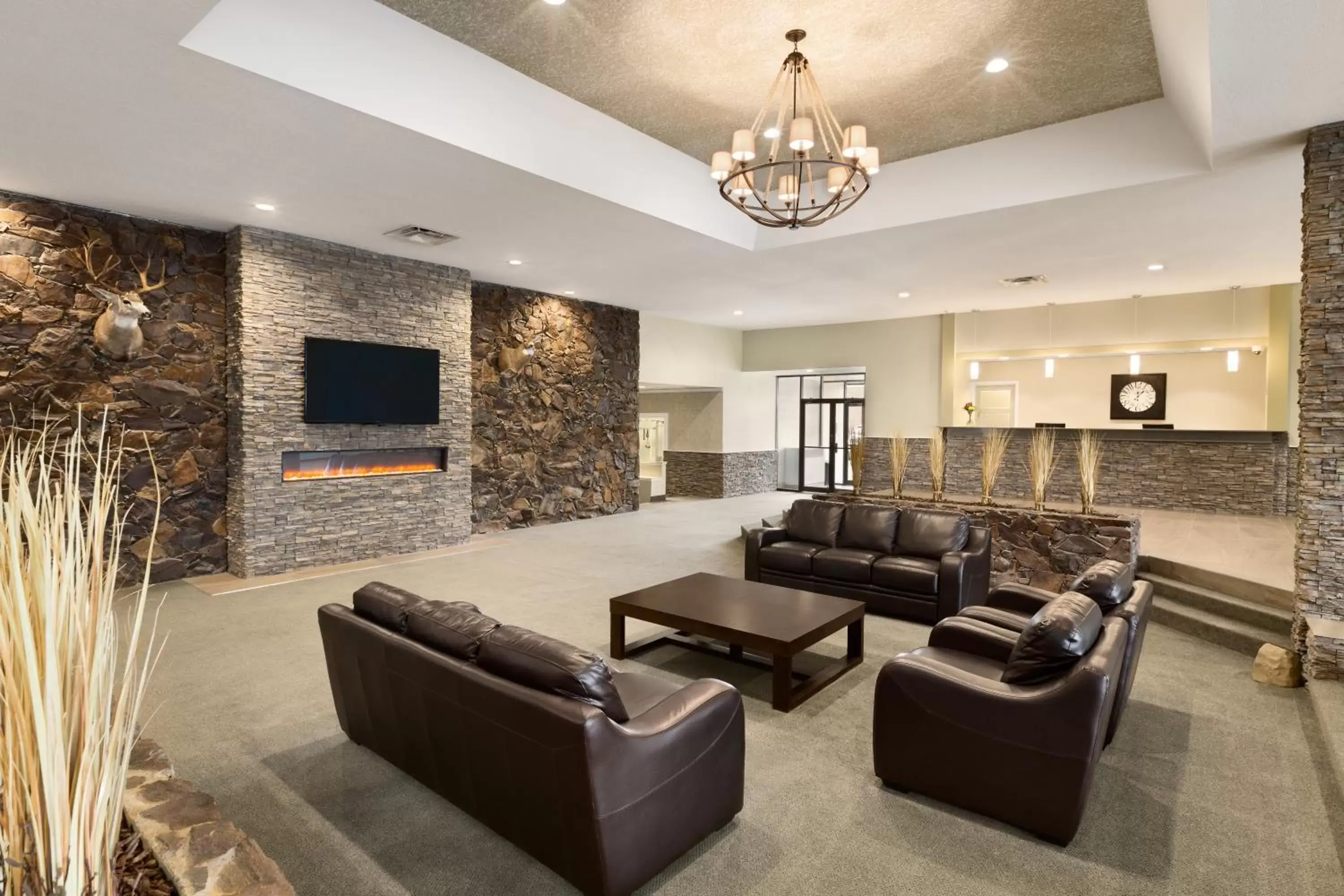 Lobby or reception, Seating Area in Days Inn by Wyndham Cranbrook Conference Centre