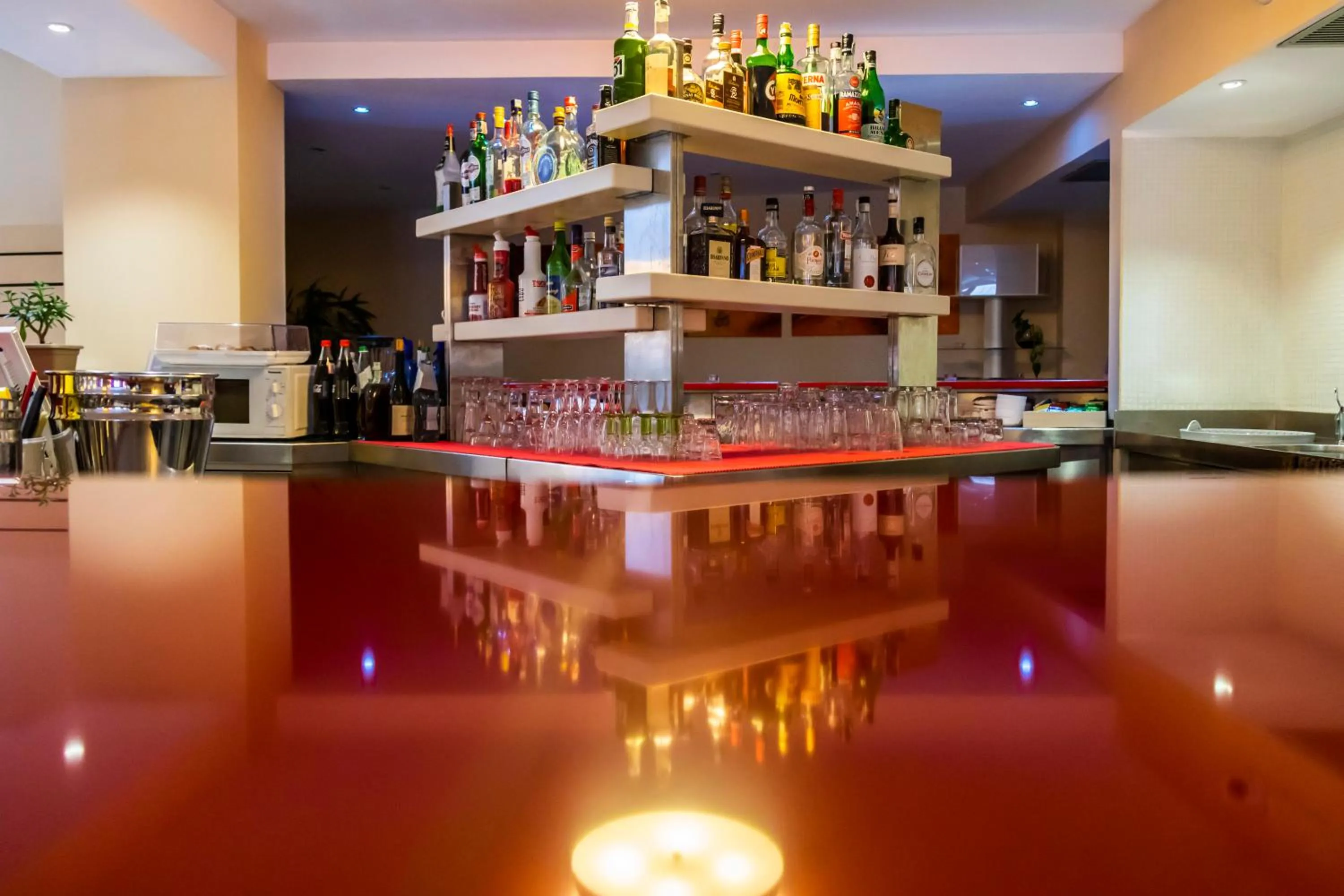 Lounge or bar in Tropis Hotel