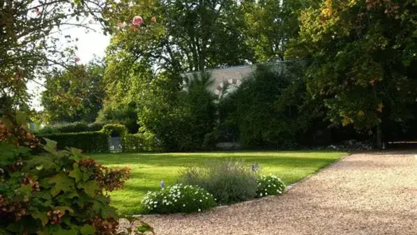 Garden in Le Plessis BBB
