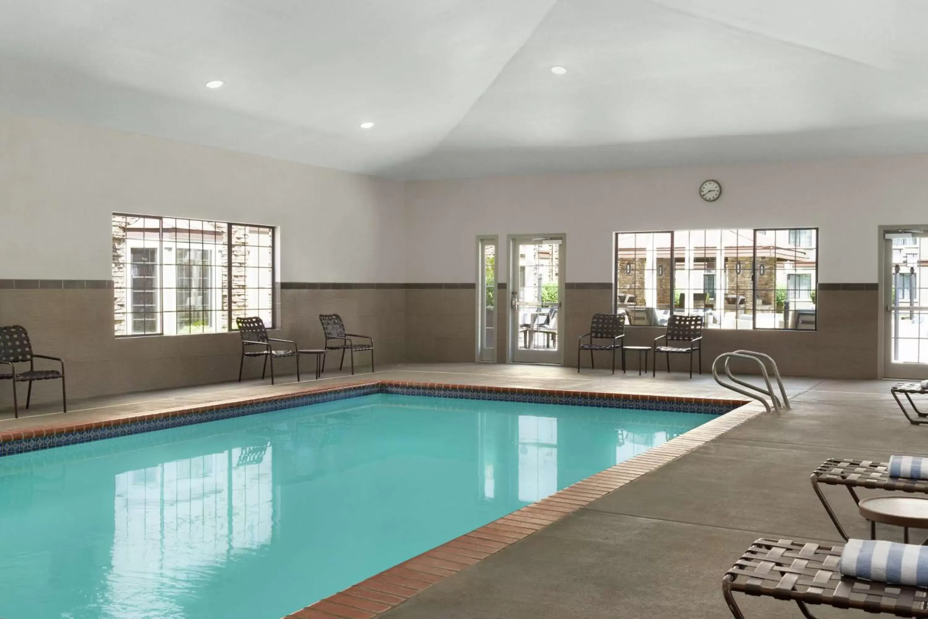 Pool view, Swimming Pool in Homewood Suites by Hilton Portland Airport