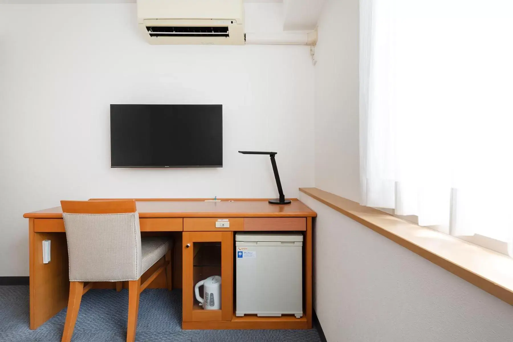 Photo of the whole room, TV/Entertainment Center in The OneFive Osaka Sakaisuji