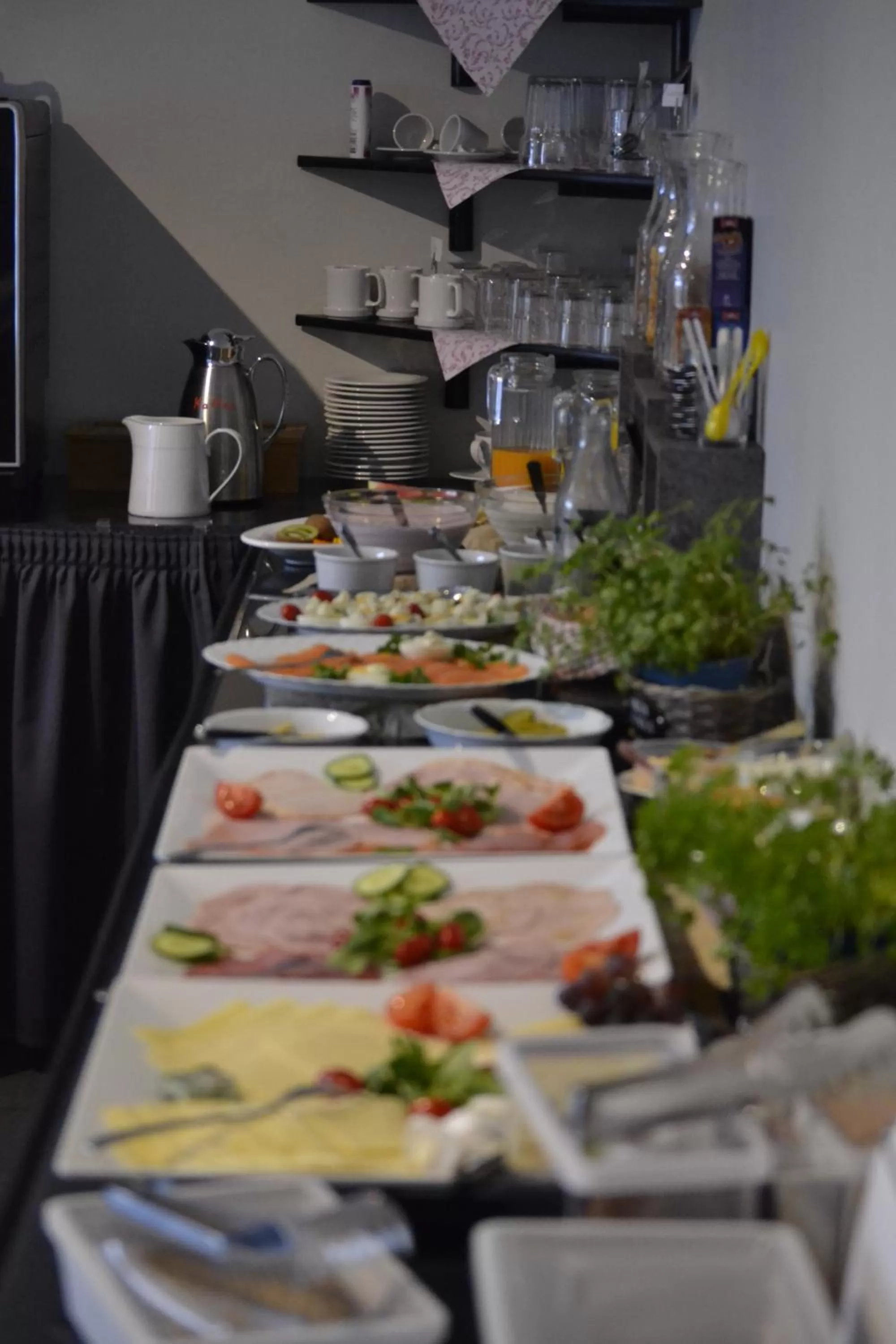 Breakfast, Food in Hotel-Café-Galerie