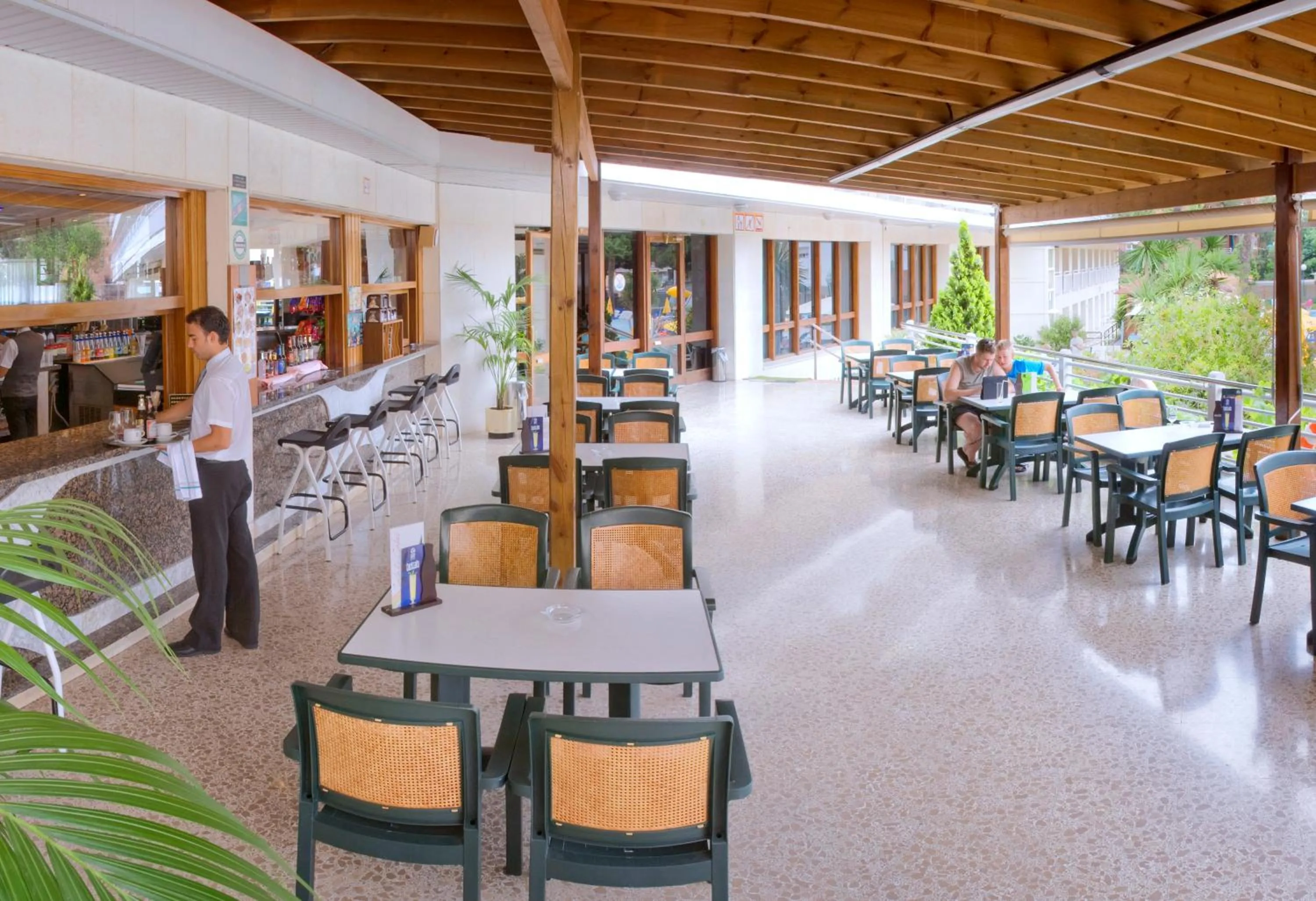 Balcony/Terrace in GHT Oasis Park & Spa