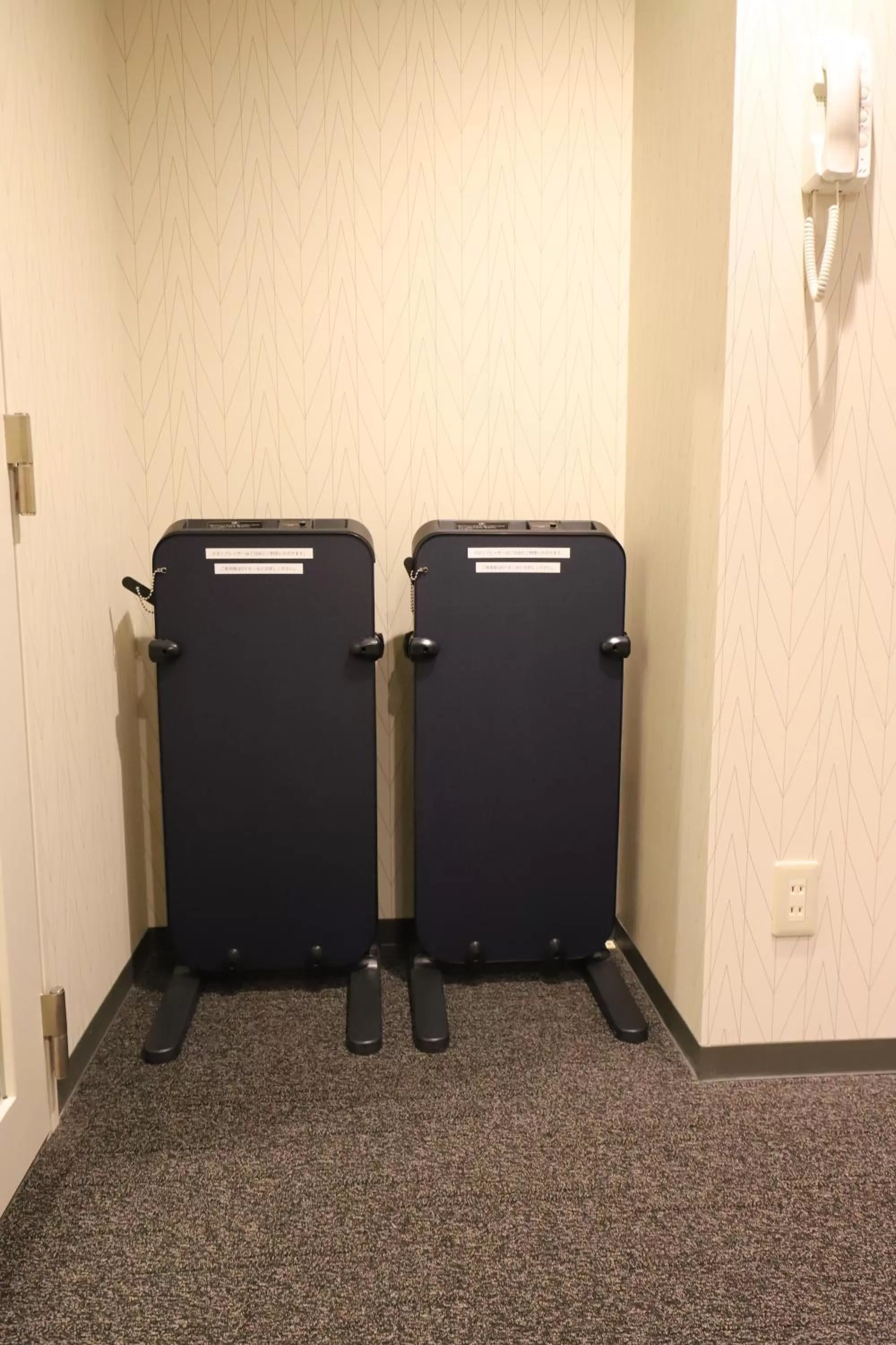 trouser press in Smile Hotel Utsunomiya Nishiguchi Ekimae