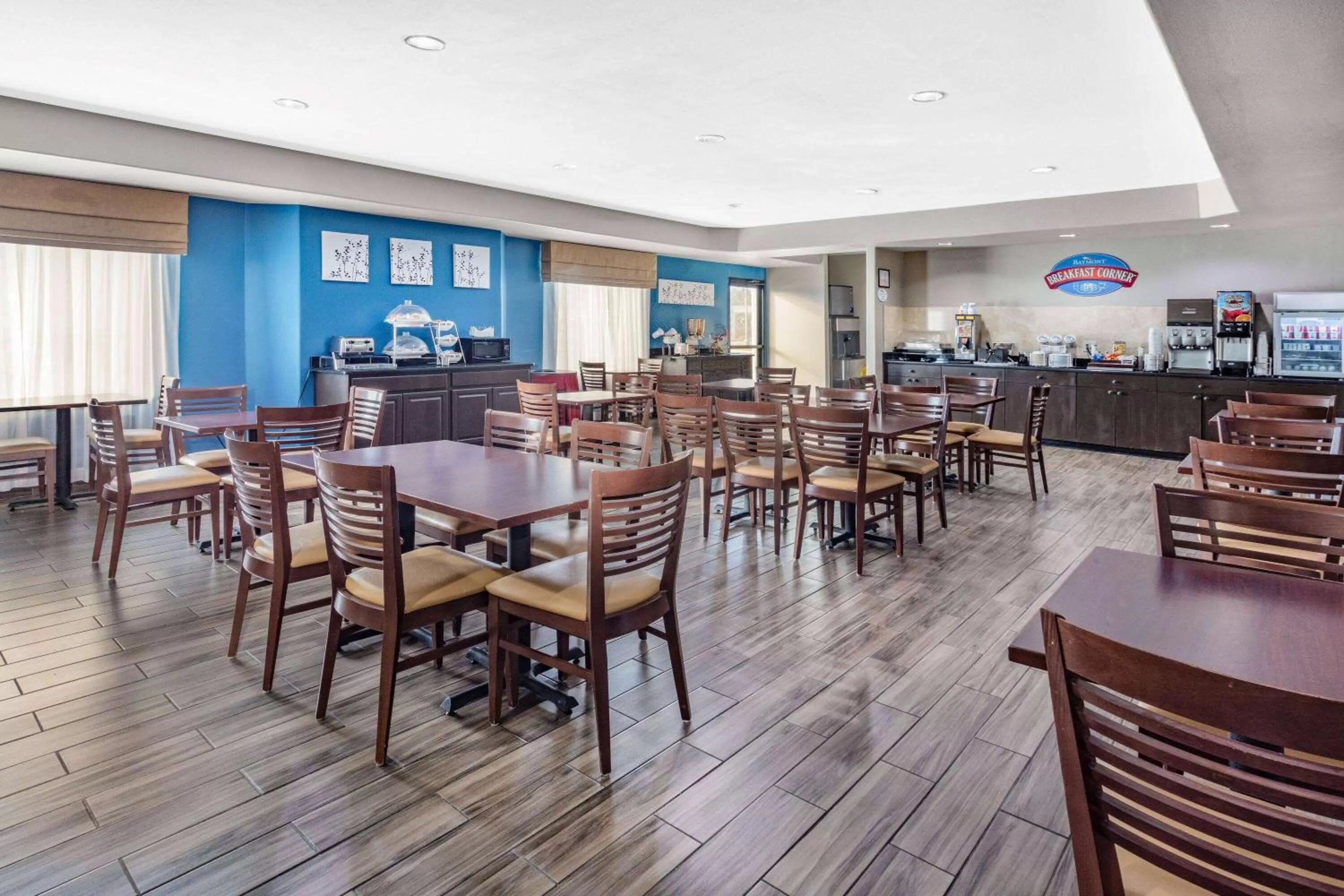 Breakfast in Baymont by Wyndham Milan