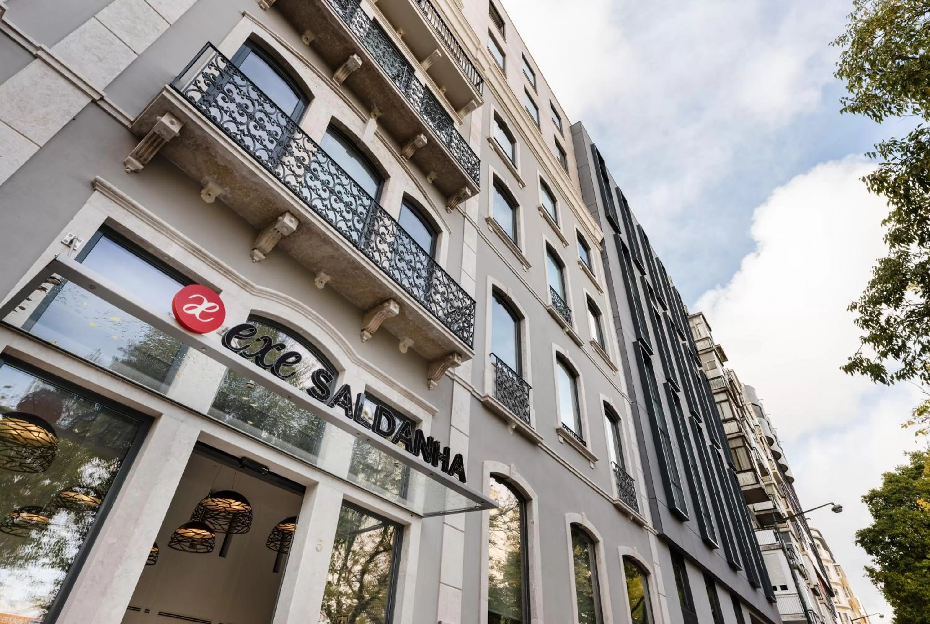 Property building in Exe Saldanha