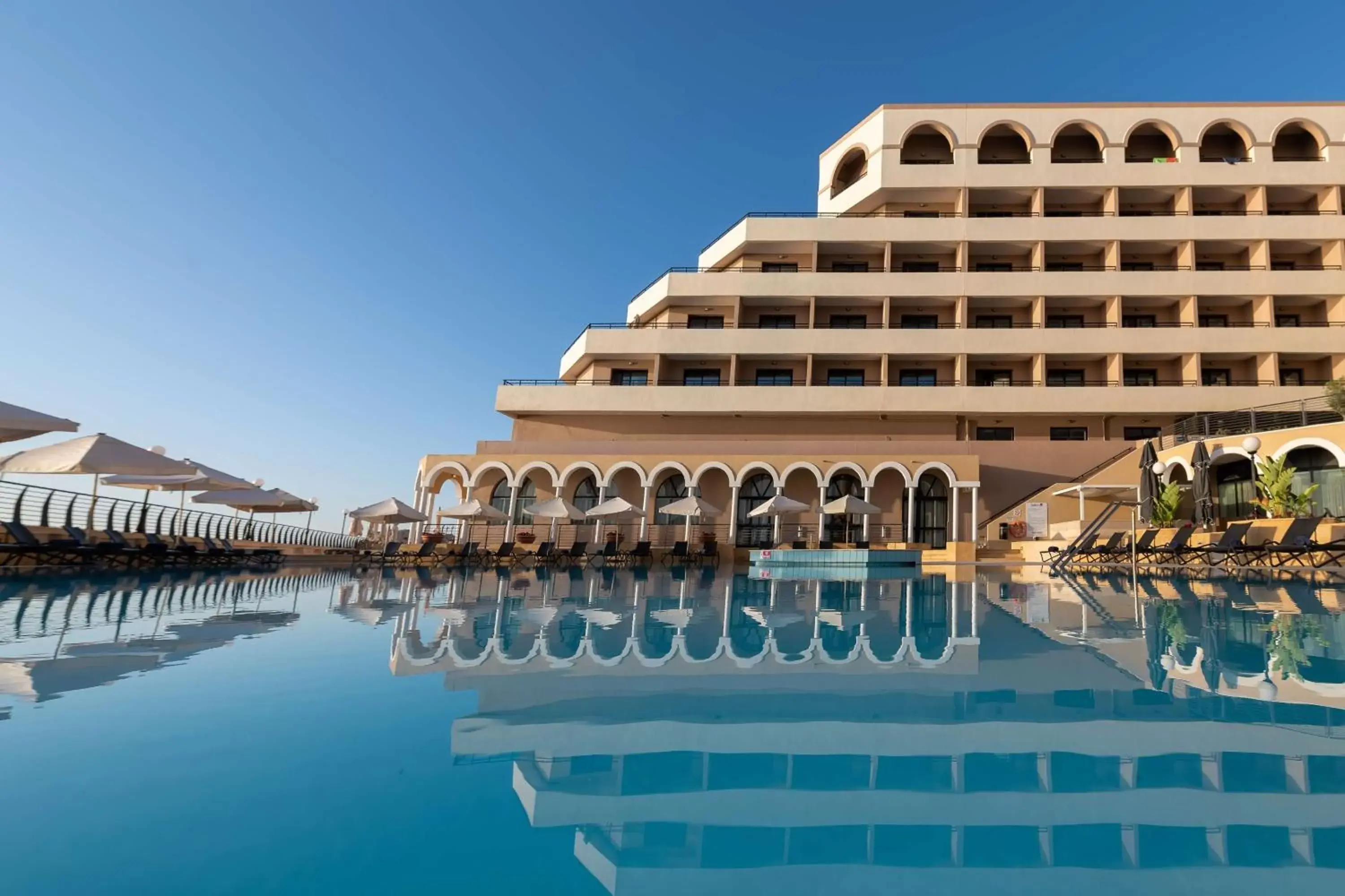 Pool view, Swimming Pool in Radisson Blu Resort, Malta St. Julian's