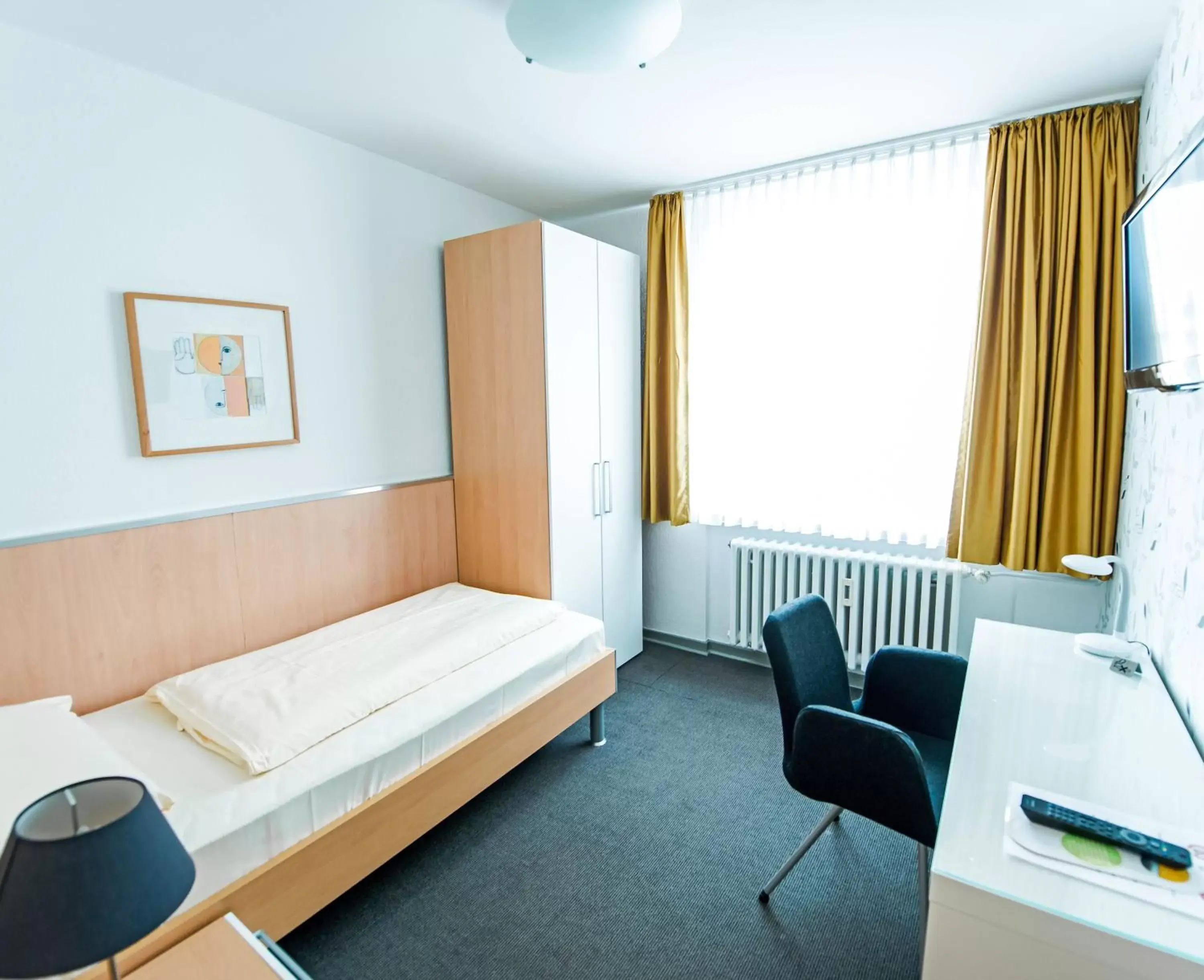 Photo of the whole room, Seating Area in Hotel Flämischer Hof