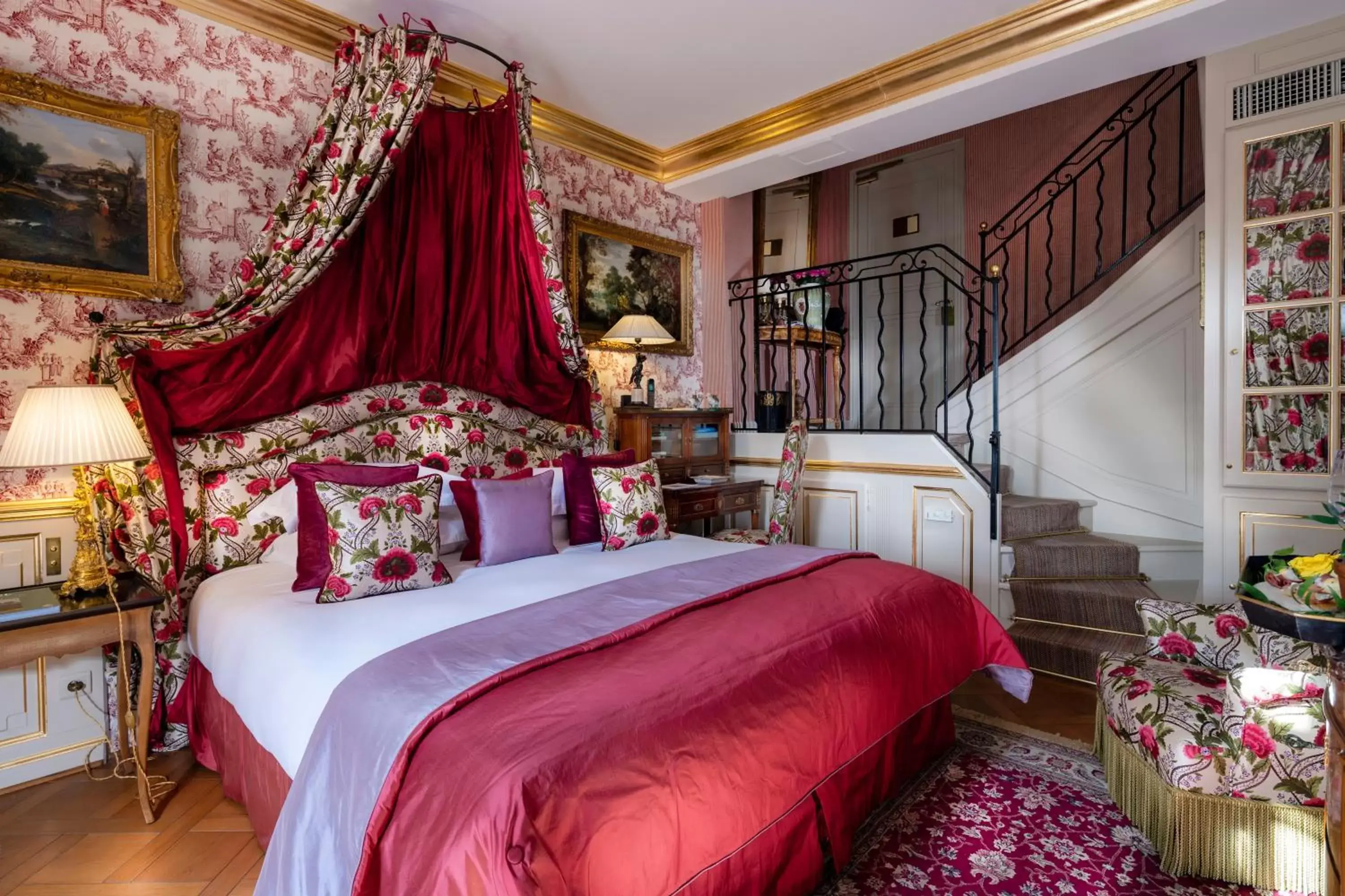 Bed in Villa Gallici Hôtel & Spa