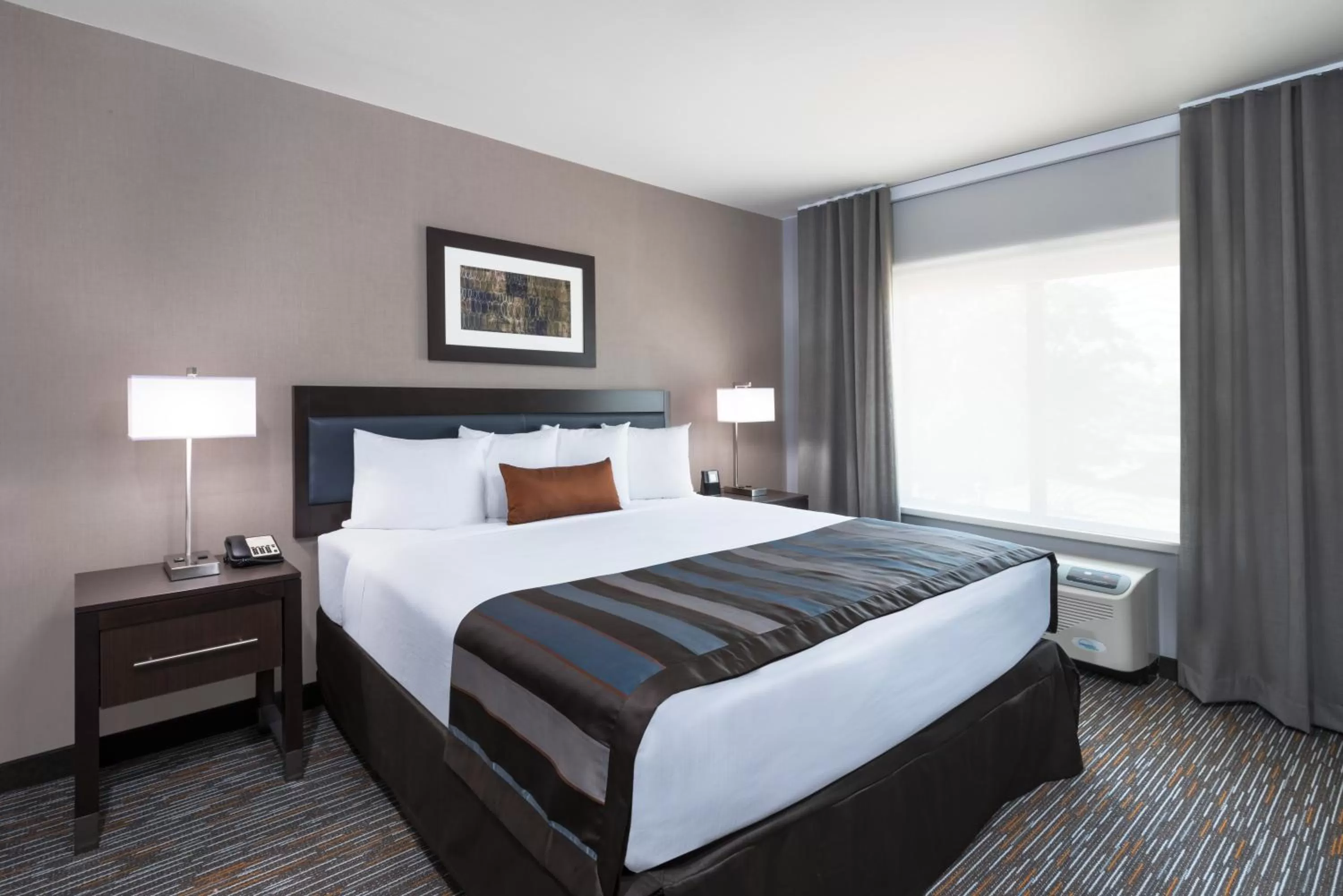 Bedroom, Bed in Wingate by Wyndham Sidney