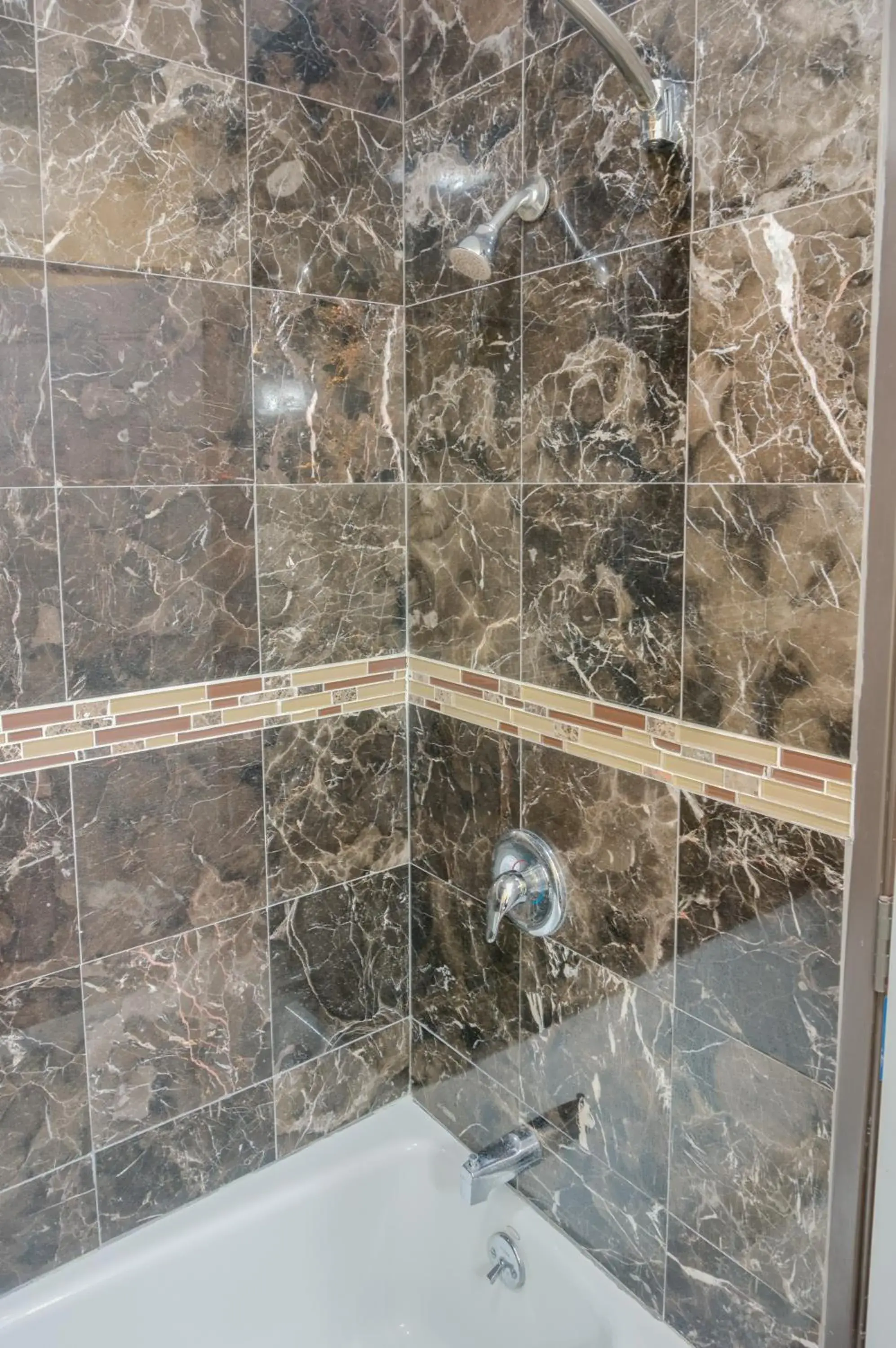 Shower, Bathroom in Redondo Beach Inn