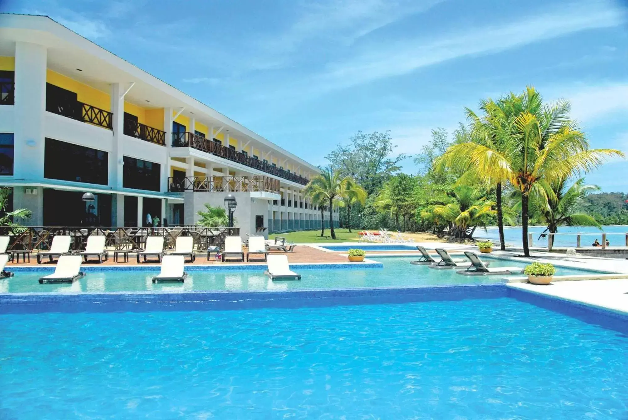 Swimming Pool in Playa Tortuga Hotel and Beach Resort