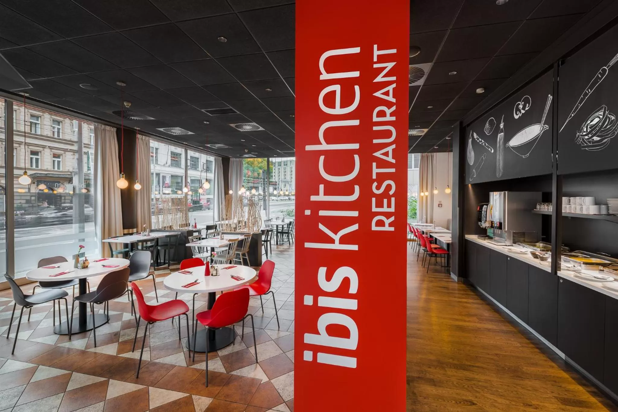 Restaurant/places to eat in Ibis Praha Mala Strana