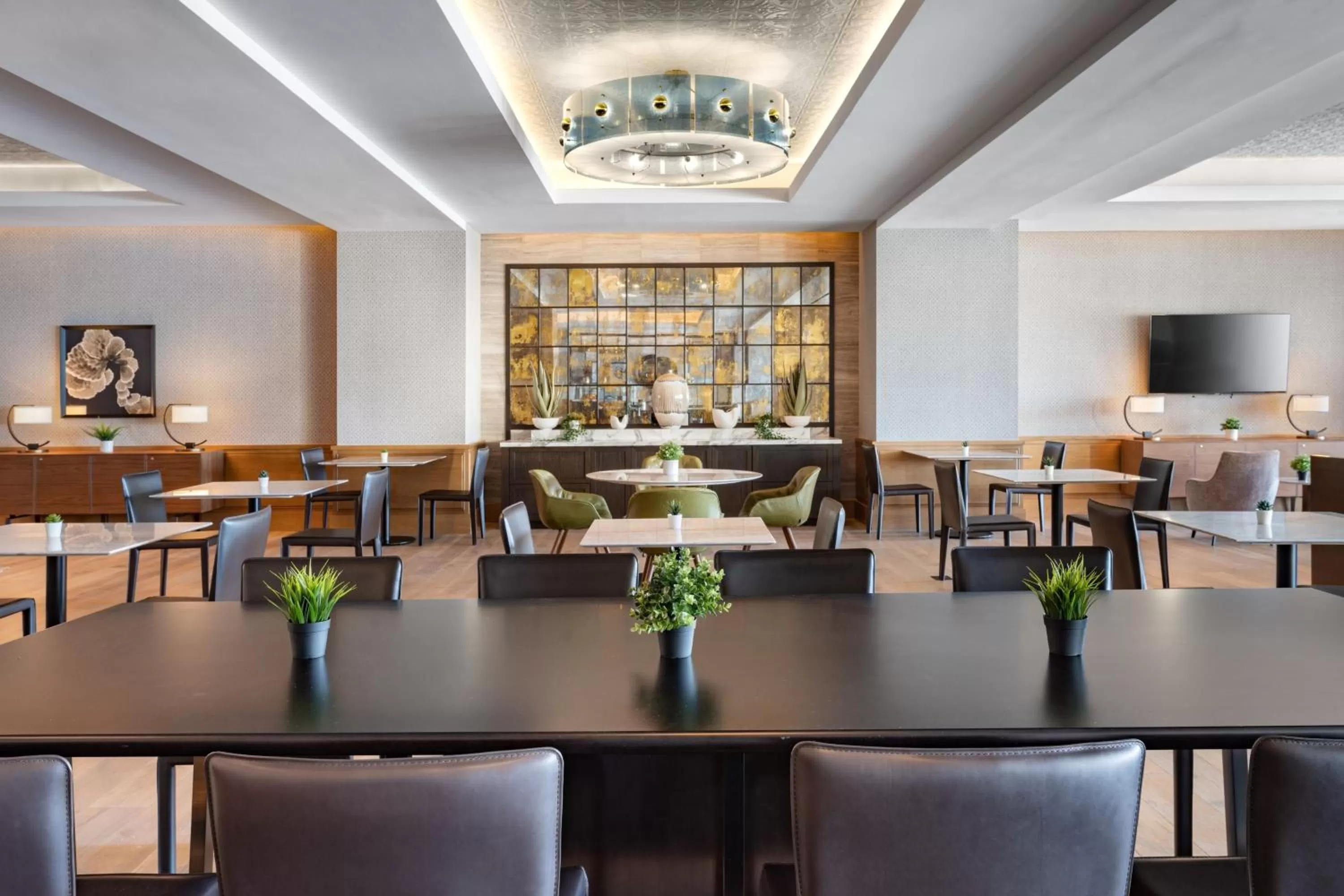 Lounge or bar in JW Marriott Tampa Water Street