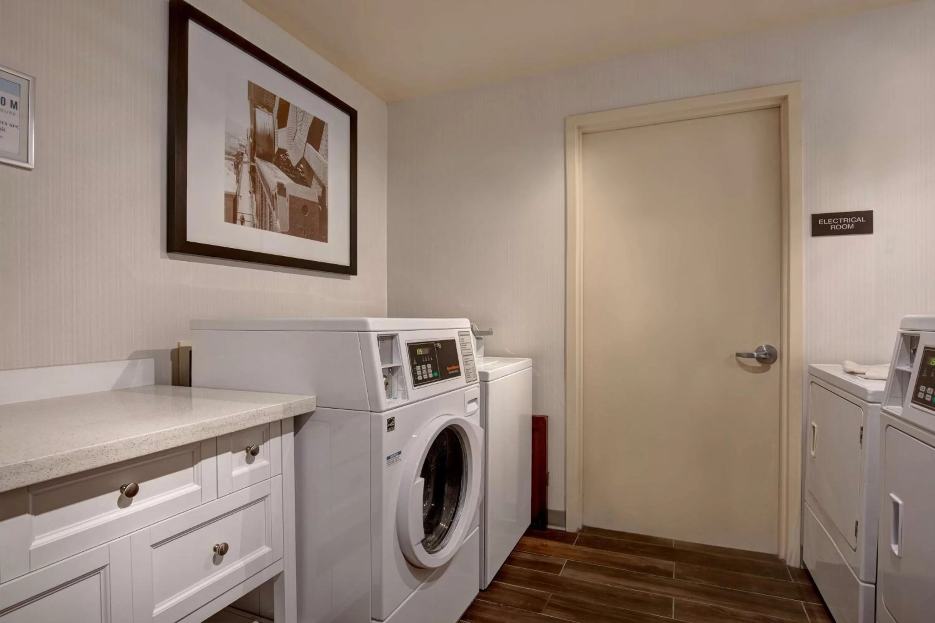 Property building in Hilton Garden Inn Portland/Beaverton