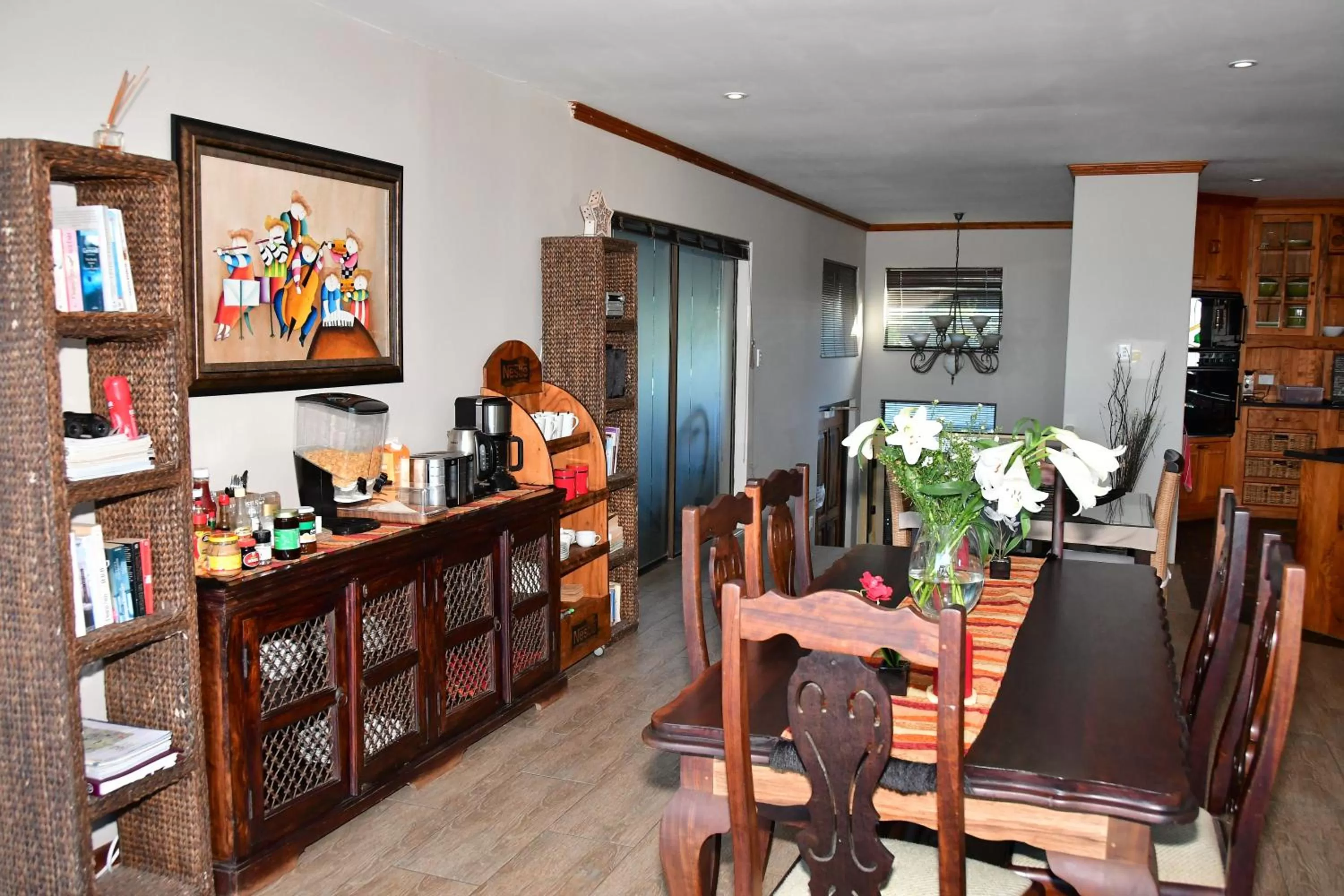 Communal kitchen in Cove View B&B