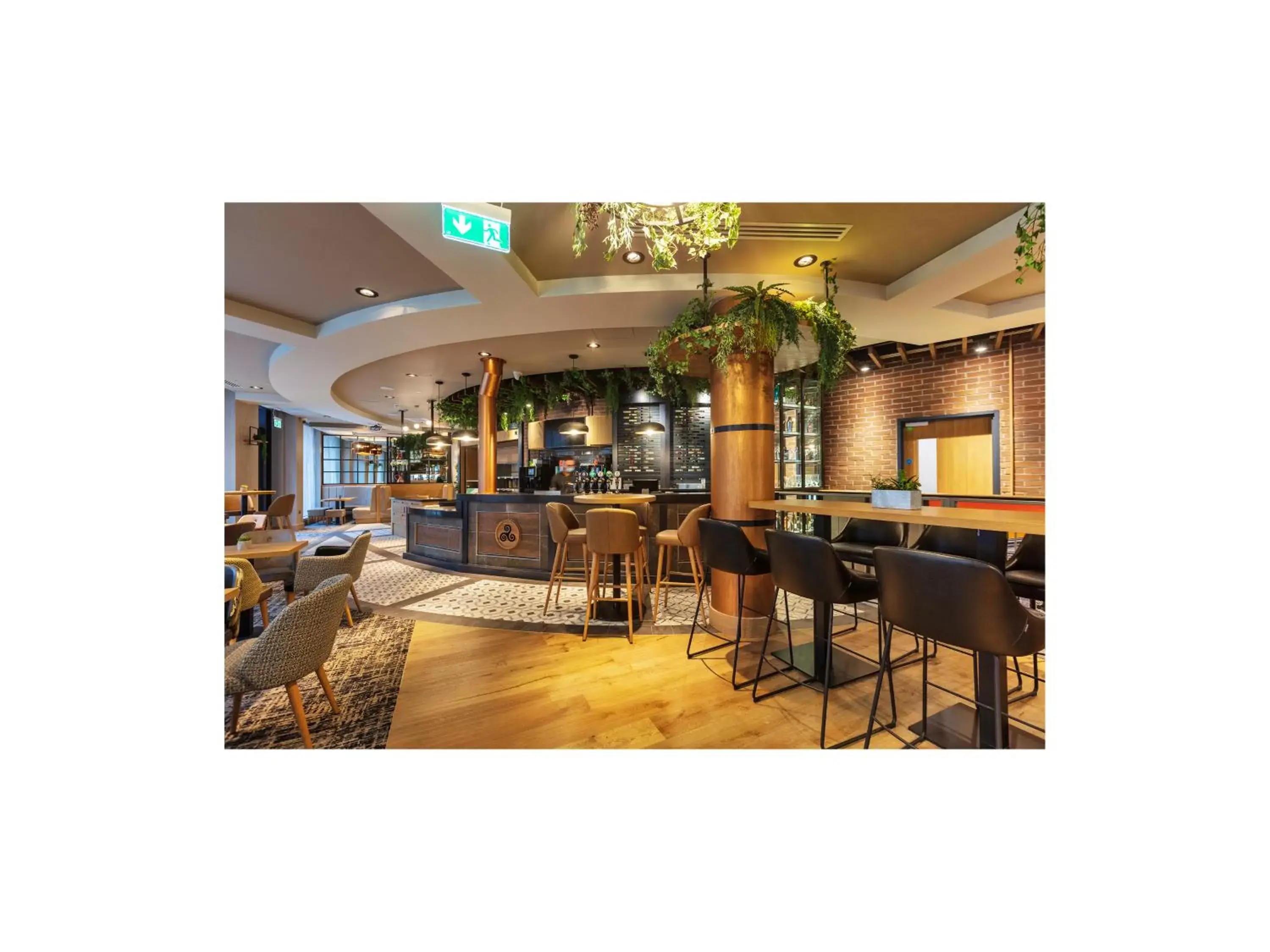 Lounge or bar, Restaurant/Places to Eat in Point A Hotel Dublin Parnell Street