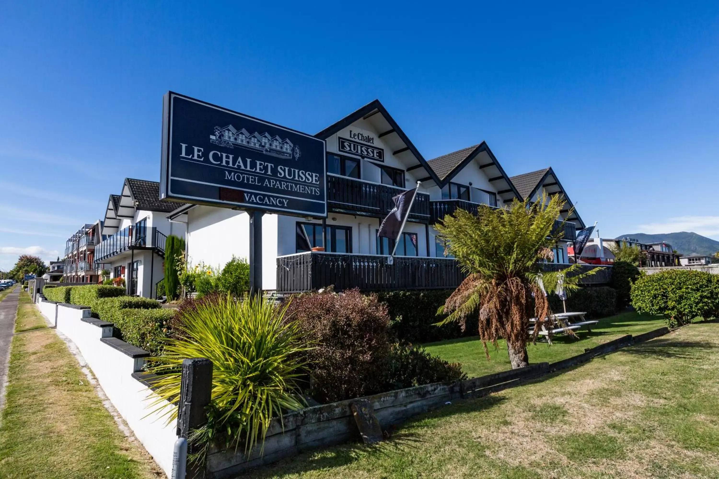 Property building in Le Chalet Suisse Motel Taupo