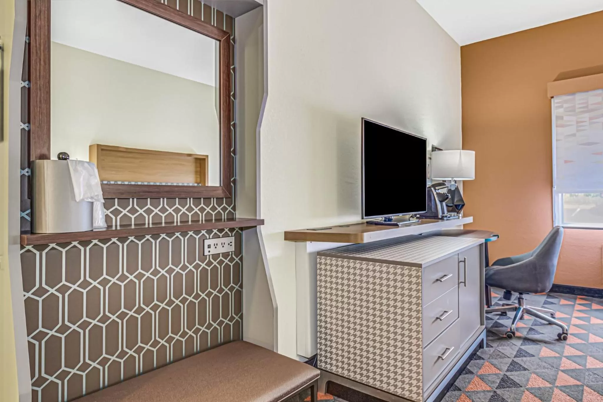 Photo of the whole room in Holiday Inn Spartanburg Northwest