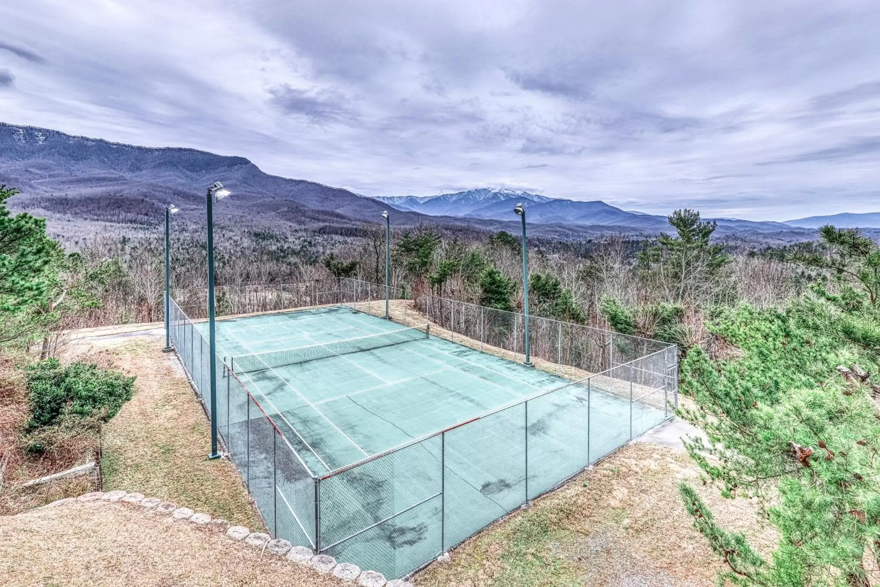 Tennis/Squash in Grand View Loft