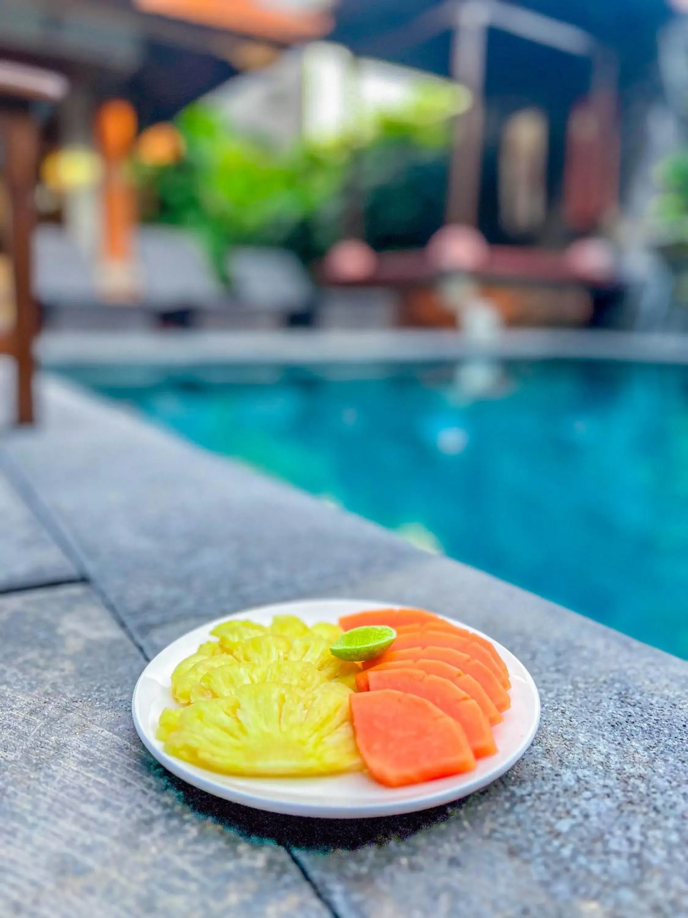 Breakfast, Swimming Pool in OYO 3868 Puri Mango Hotel