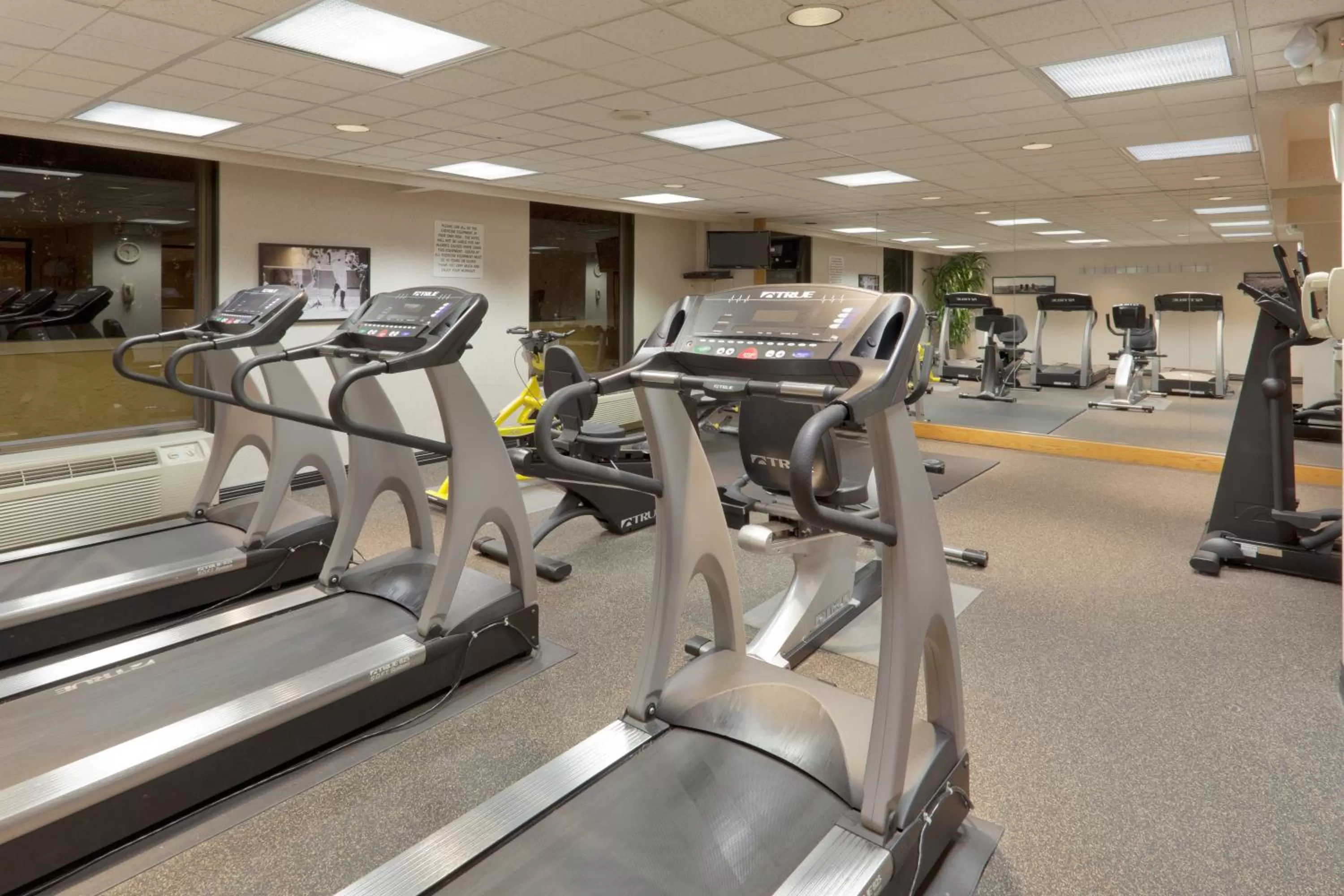 Fitness centre/facilities in Holiday Inn Sacramento Downtown-Arena by IHG