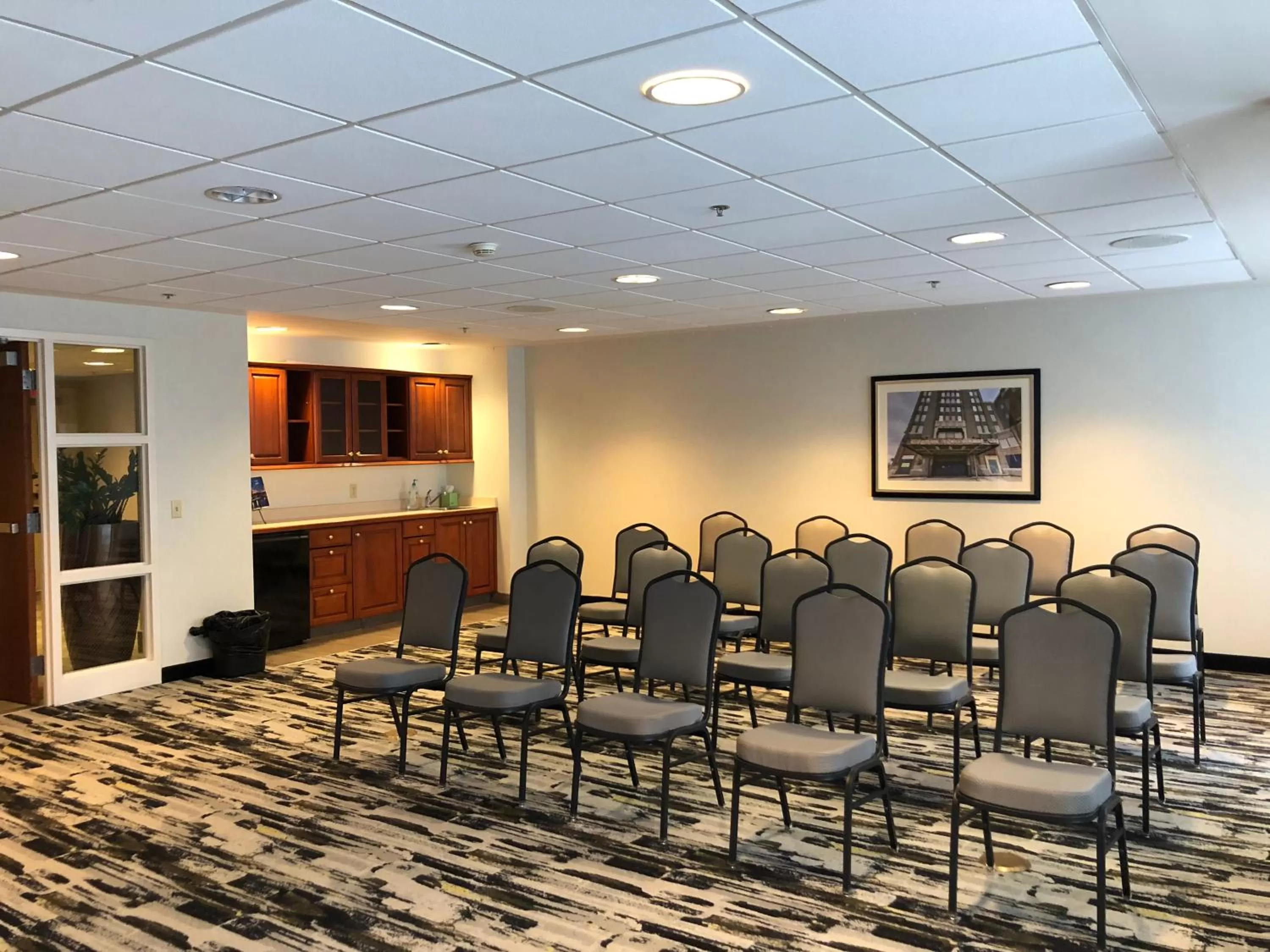 Meeting/conference room in Wyndham Garden Buffalo Downtown