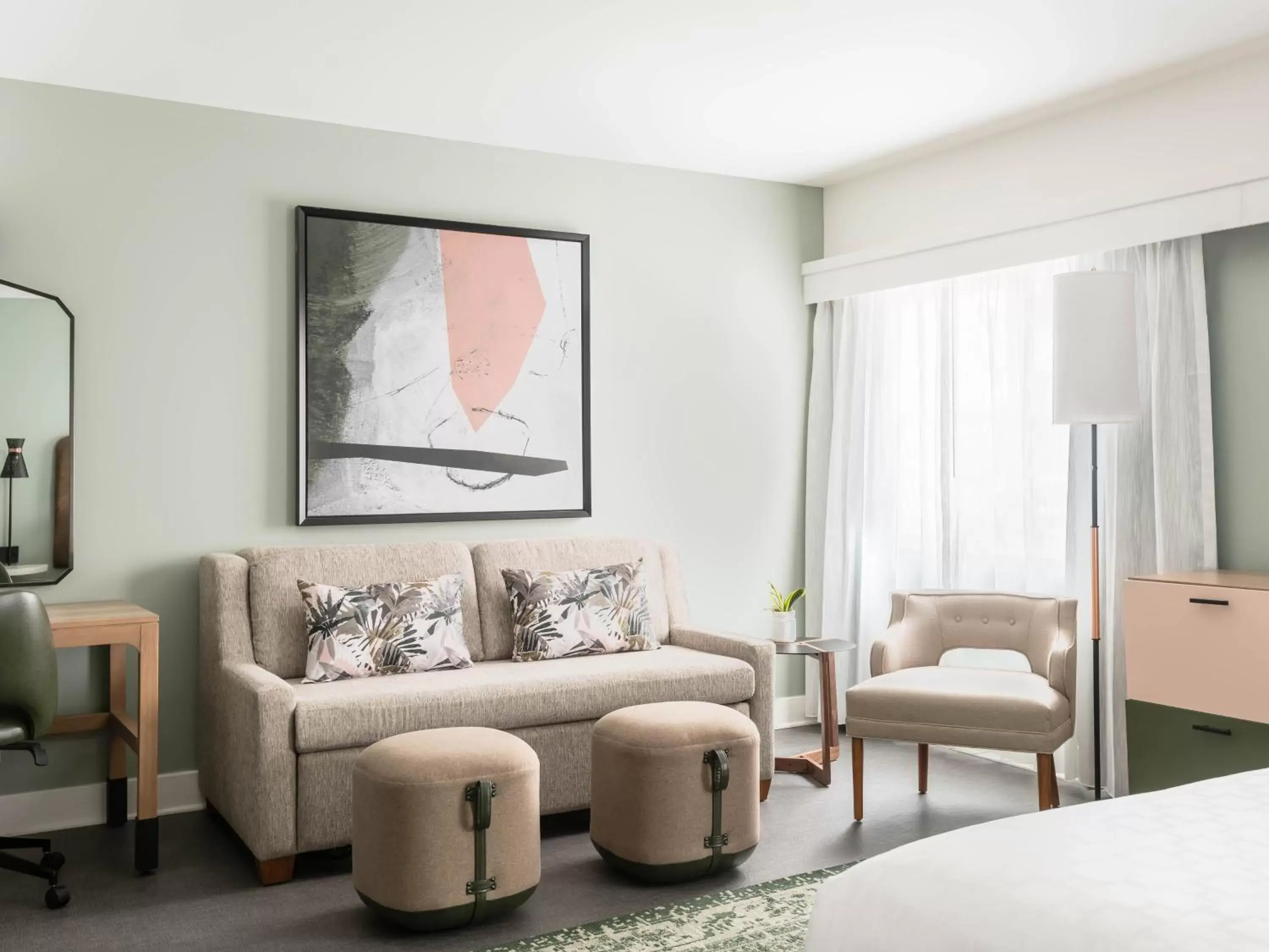 Photo of the whole room, Bed in Hotel Indigo Saint Louis Central West End by IHG Photo of the whole room, Bed in Hotel Indigo Saint Louis Central West End by IHG