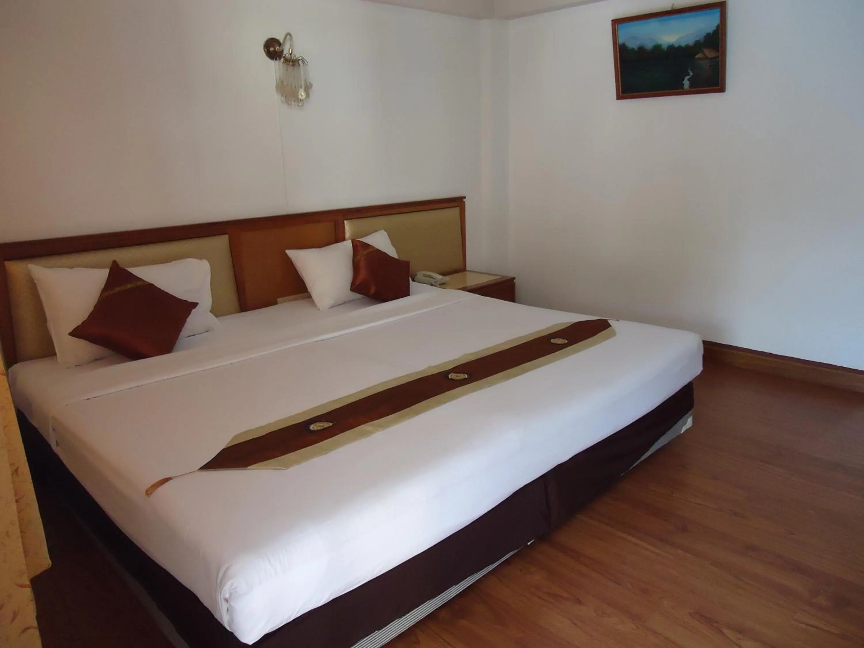 Bedroom, Bed in Top North Hotel