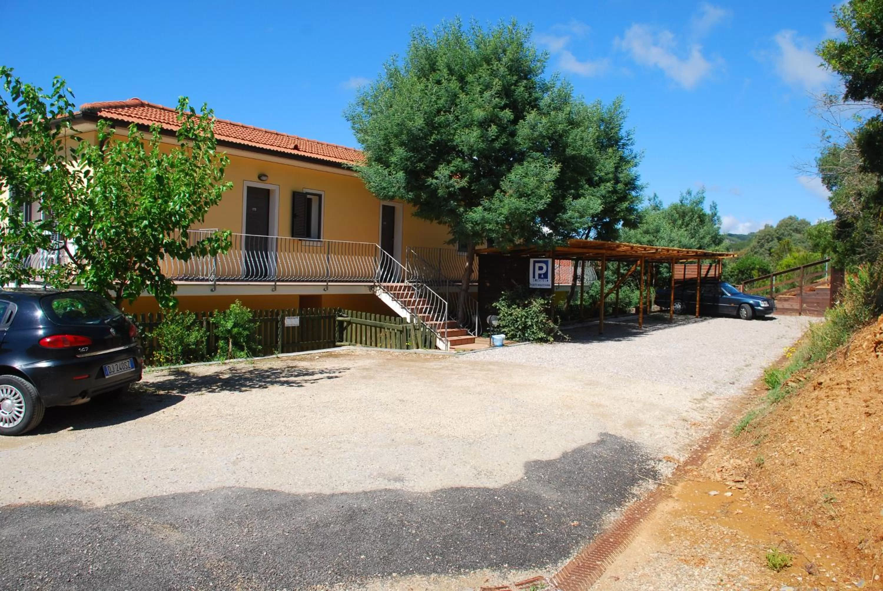 Property building in Hotel Villa Wanda