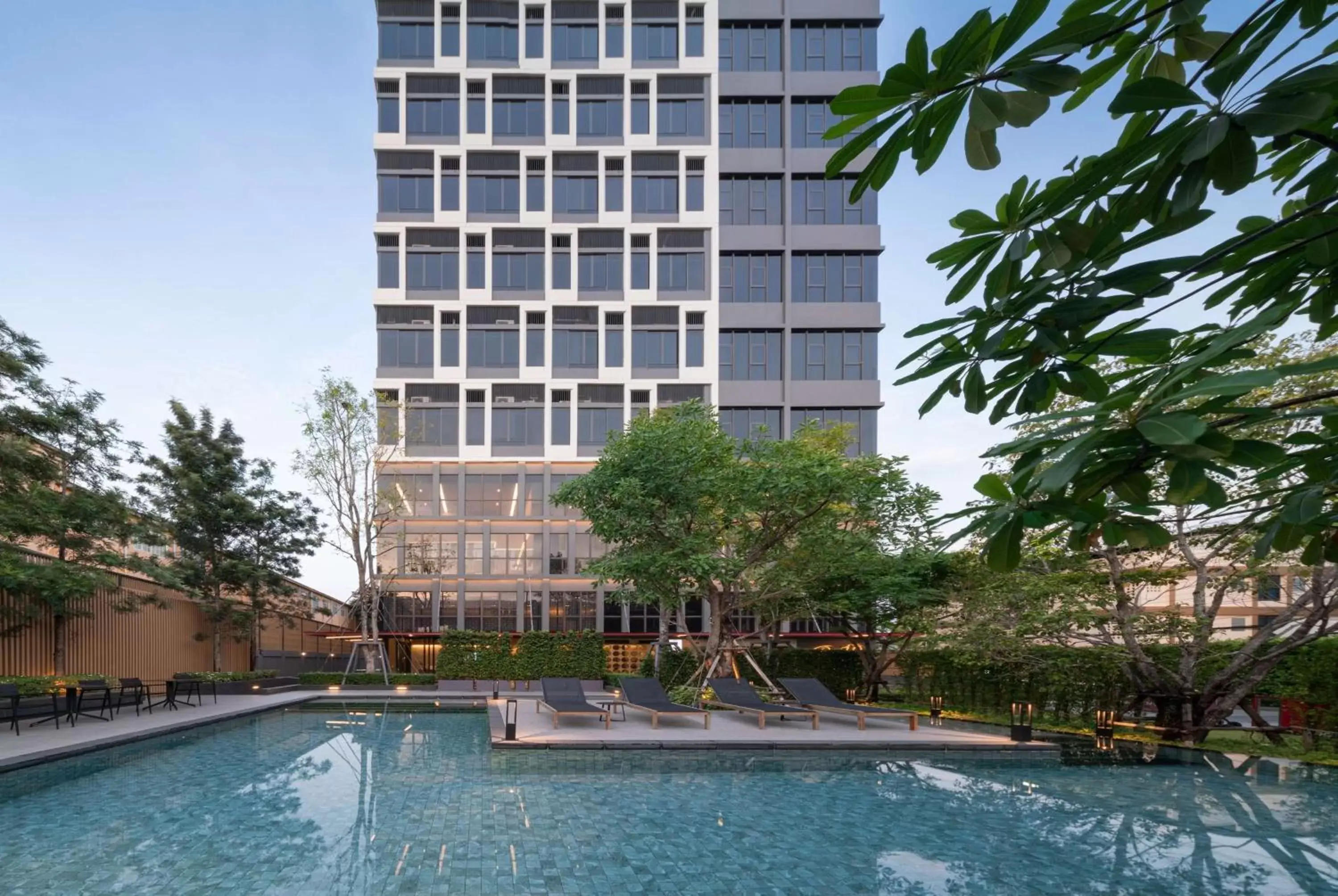 Pool view, Property Building in Ramada By Wyndham Bangkok Sukhumvit 87