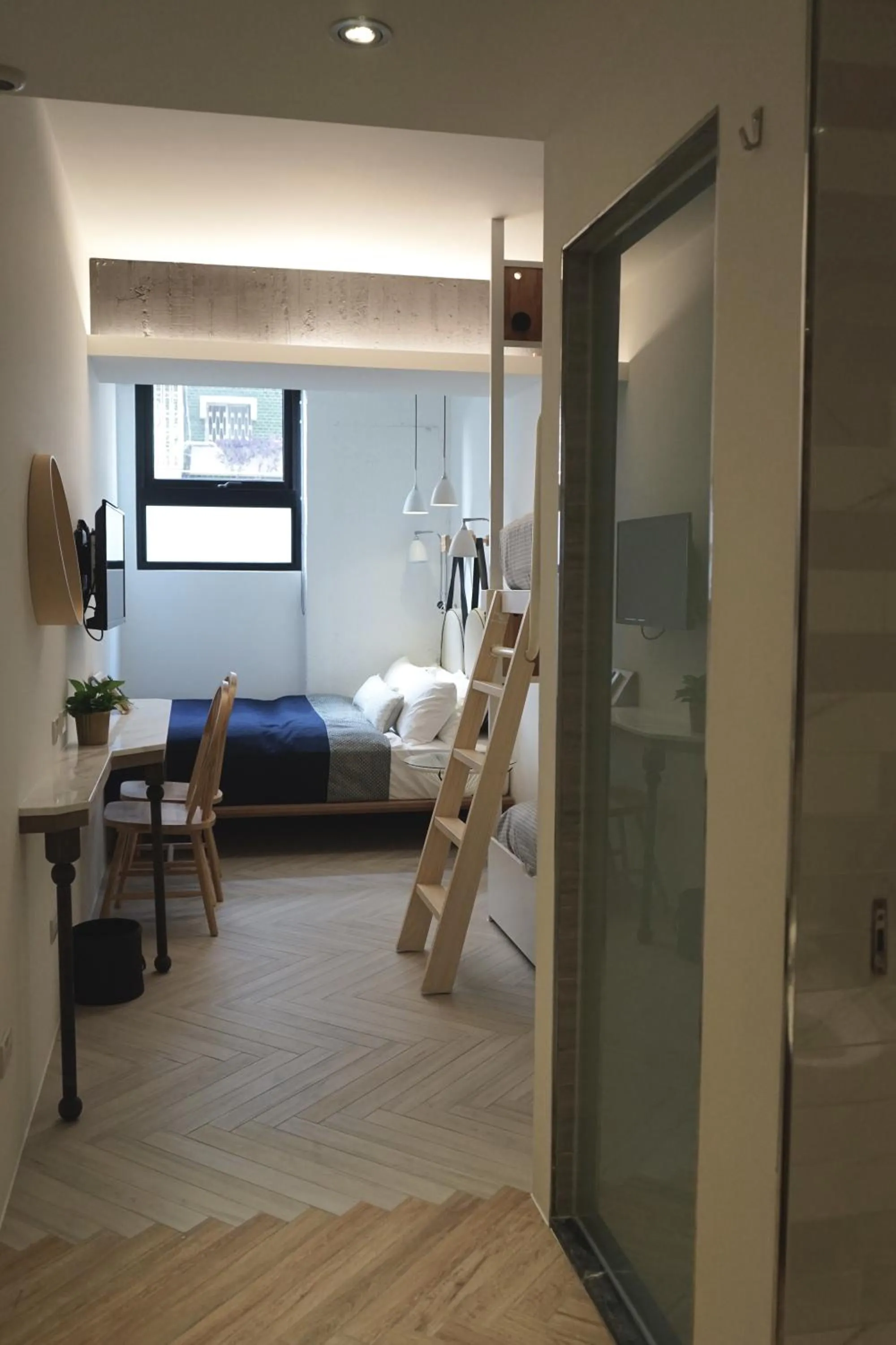 Bedroom, Bed in NiHao Café Hotel