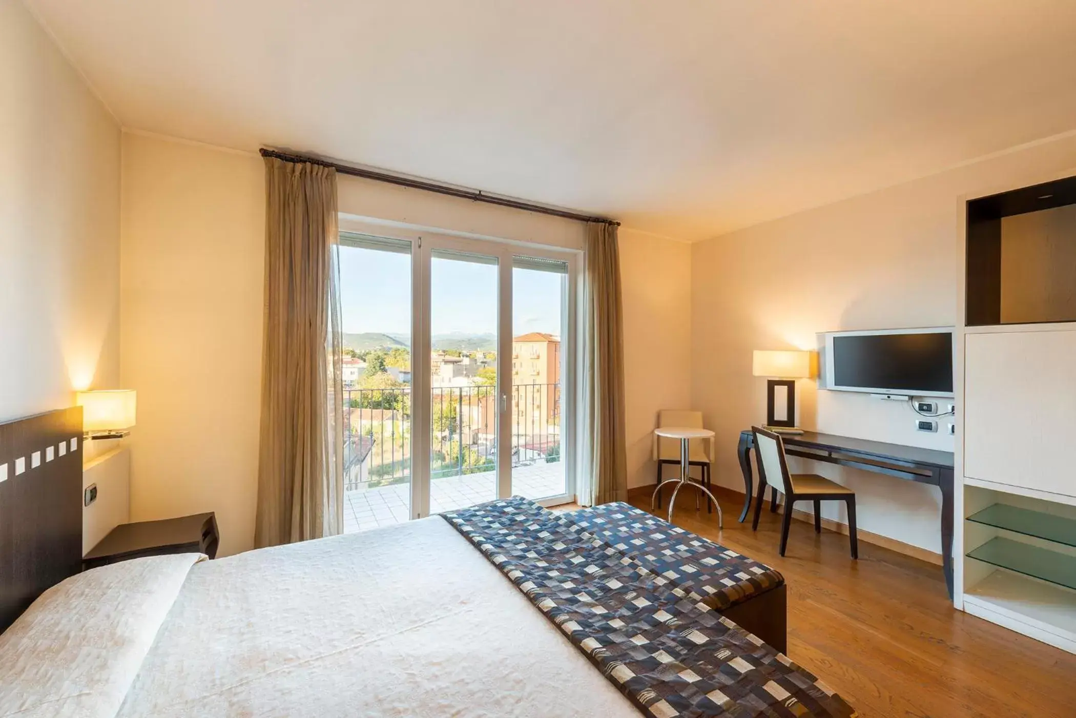 Superior Double Room with Balcony in Hotel San Marco Fitness Pool & Spa