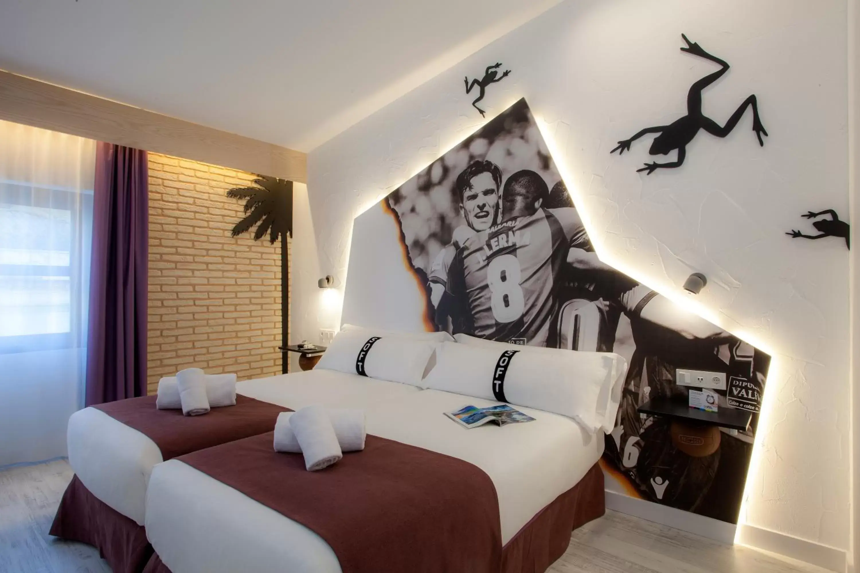 Photo of the whole room, Bed in Casual Socarrat Valencia - Adults Only