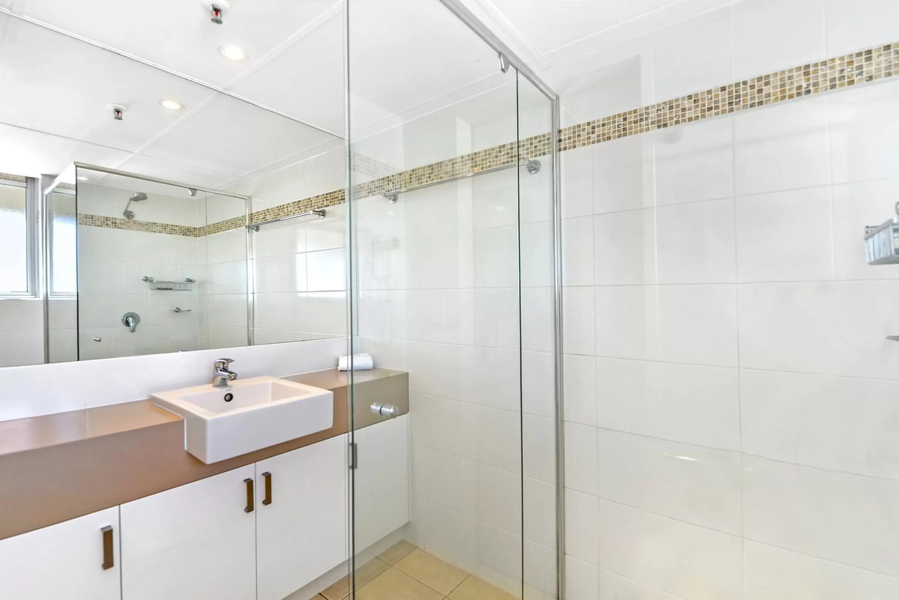 Shower, Bathroom in Talisman Apartments