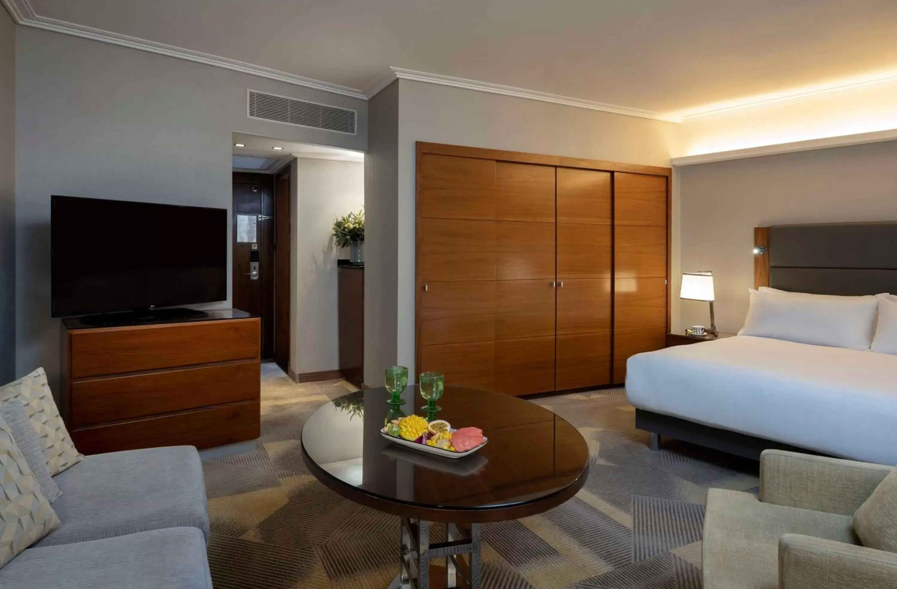 Executive King Studio with Sea View in Hilton Tel Aviv Hotel Executive King Studio with Sea View in Hilton Tel Aviv Hotel