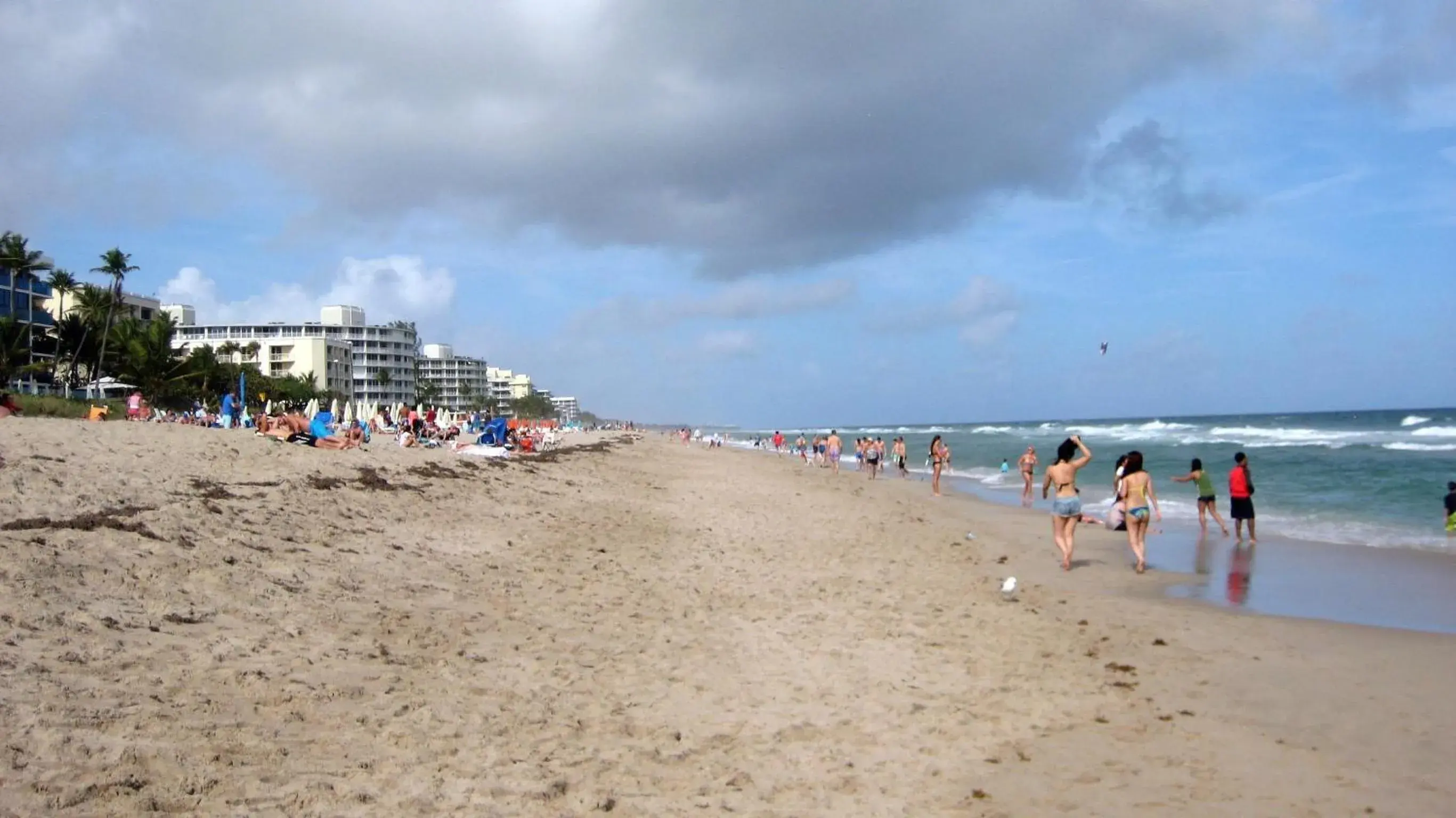 Beach in Lago Mar Motel and Apartments