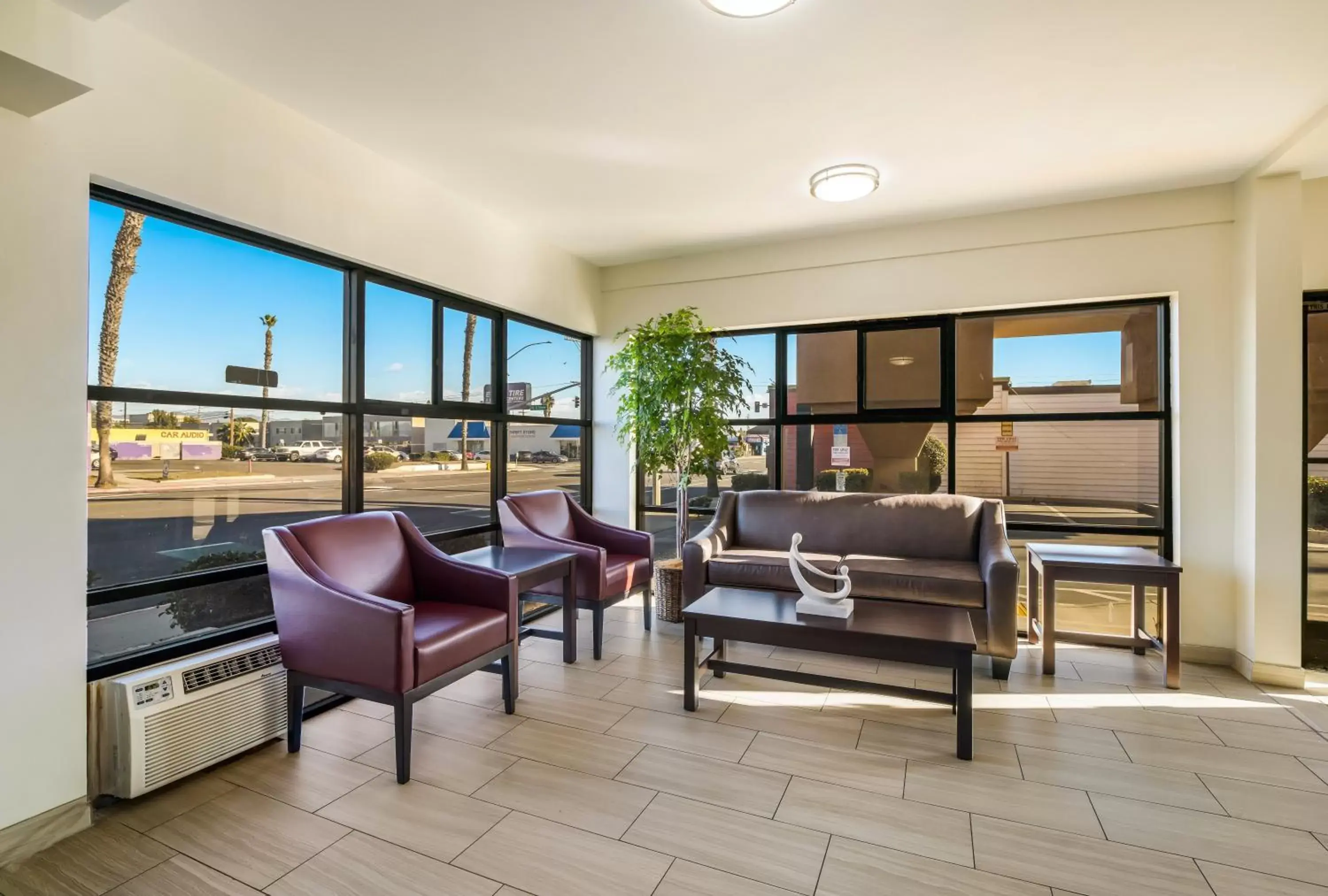 Lobby or reception, Seating Area in Days Inn by Wyndham Chula Vista-San Diego