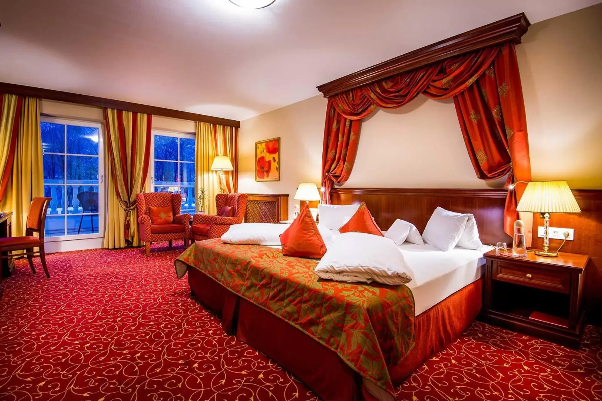 Photo of the whole room, Bed in Grandhotel Lienz Business-Wellness & Gourmet