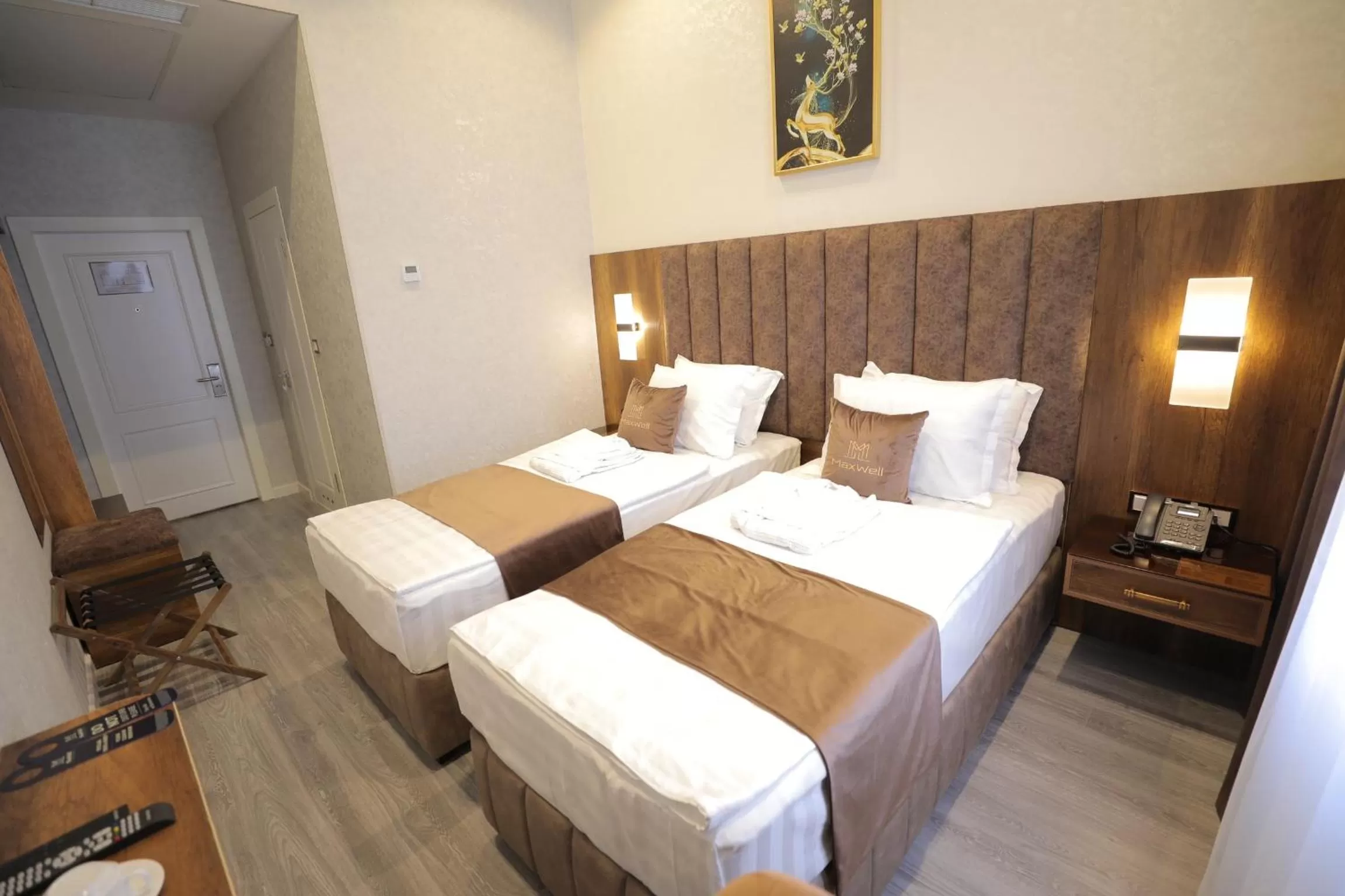 Bed in MaxWell Hotel & SPA