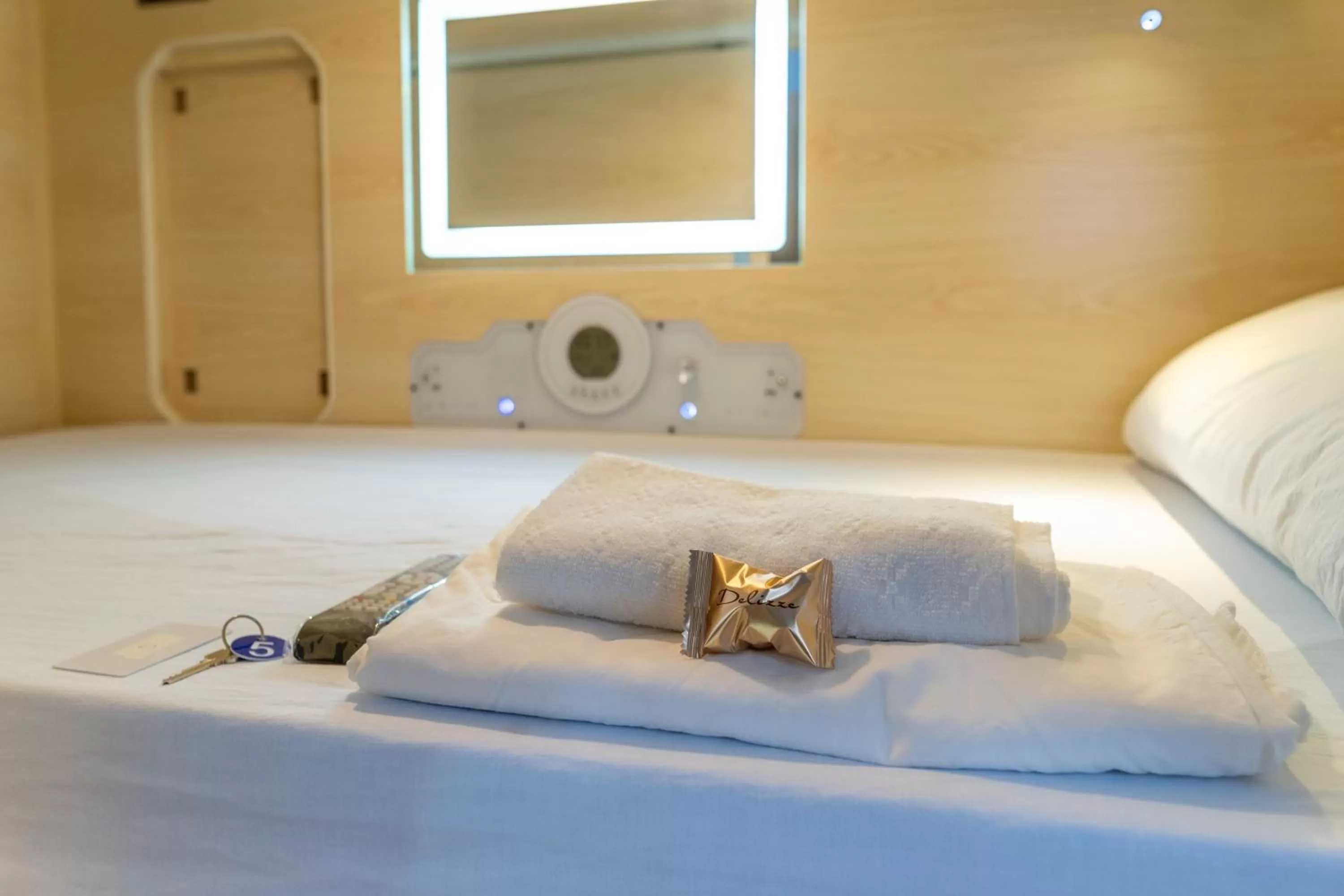 Other, Bed in HosteLit, Capsule Hostel