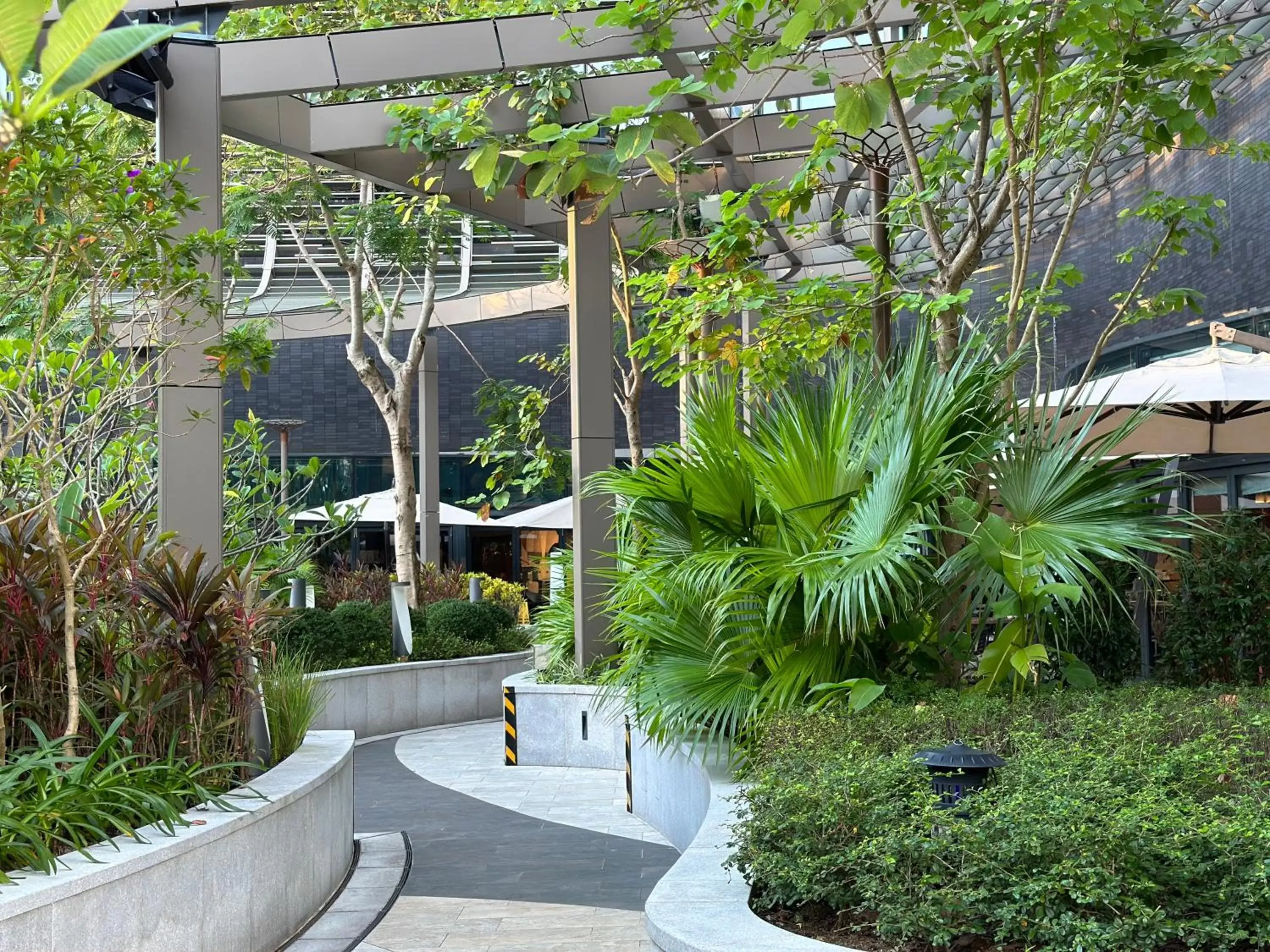 Garden view in Hong Kong Ocean Park Marriott Hotel