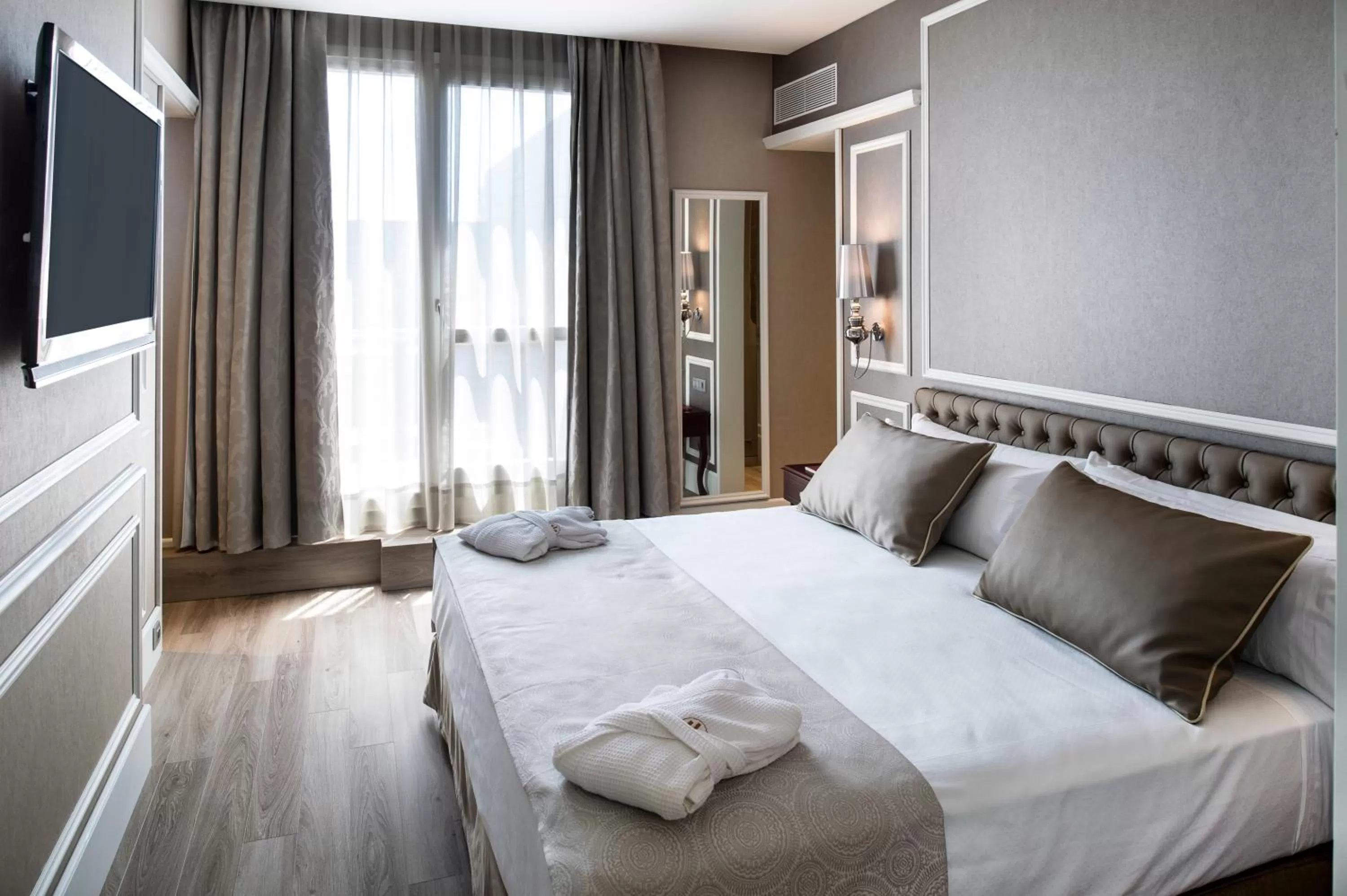 Bed in Catalonia Passeig de Gràcia 4* Sup