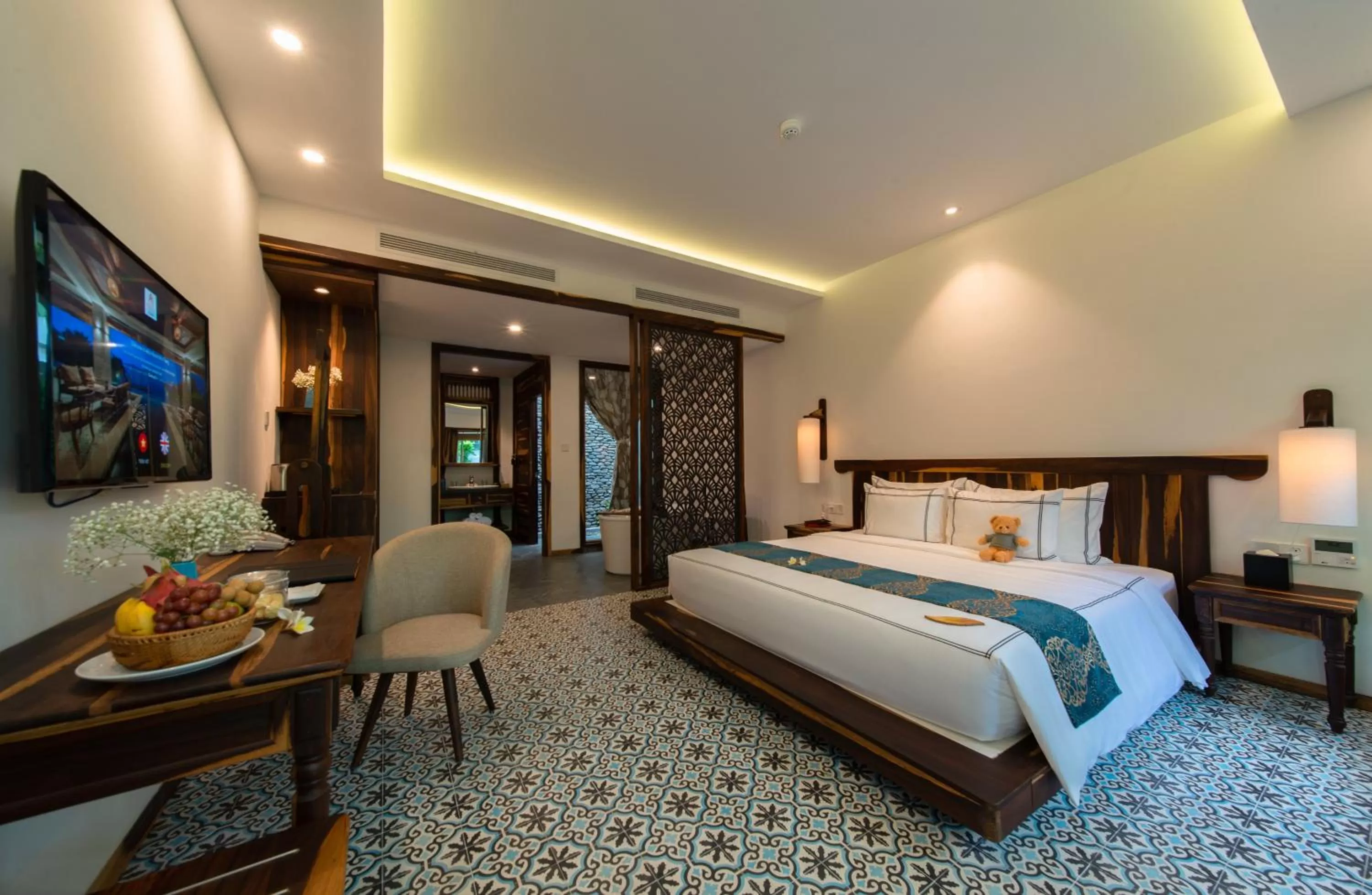 Bedroom, Bed in Alibu Resort Nha Trang