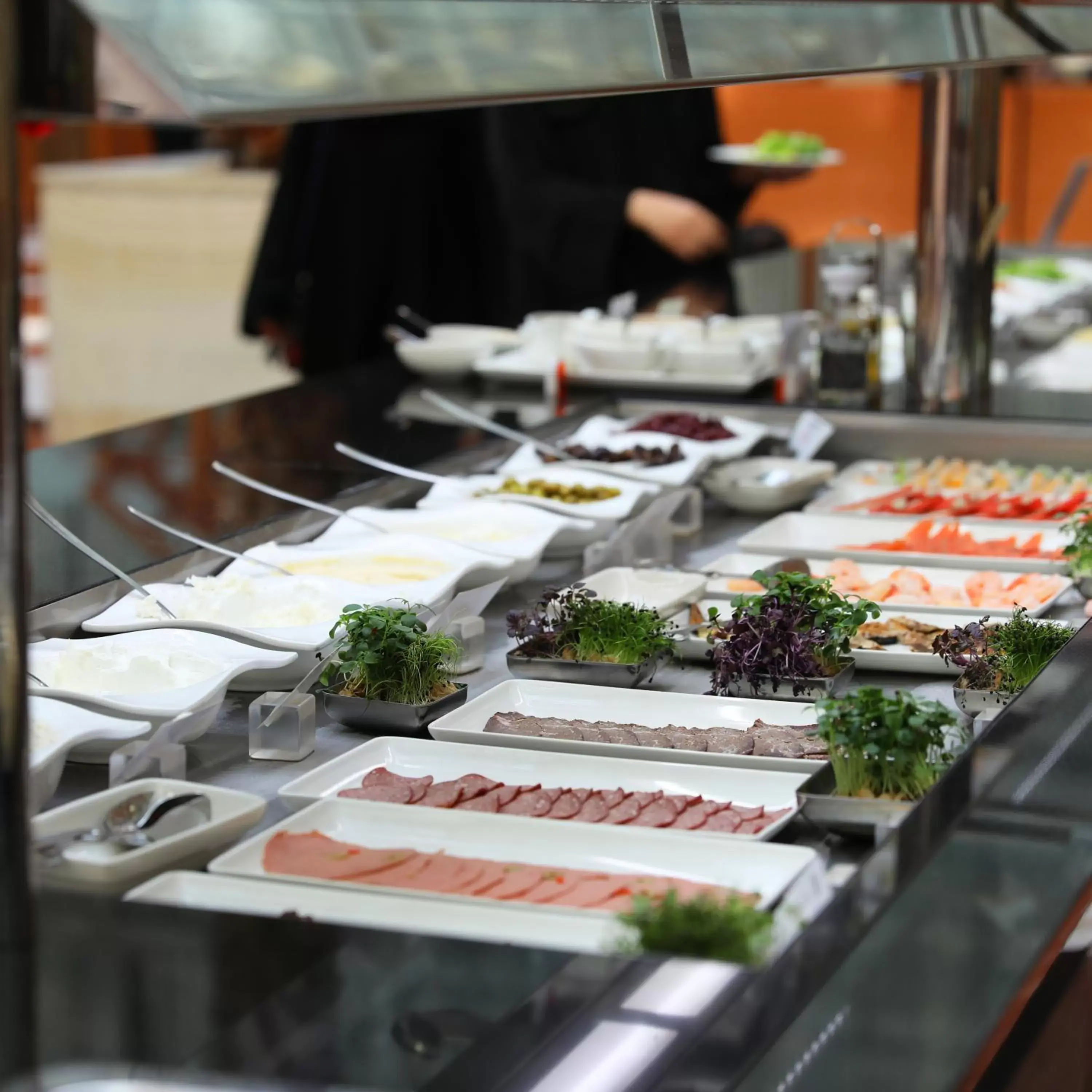 Food in Crowne Plaza Kuwait Al Thuraya City, an IHG Hotel