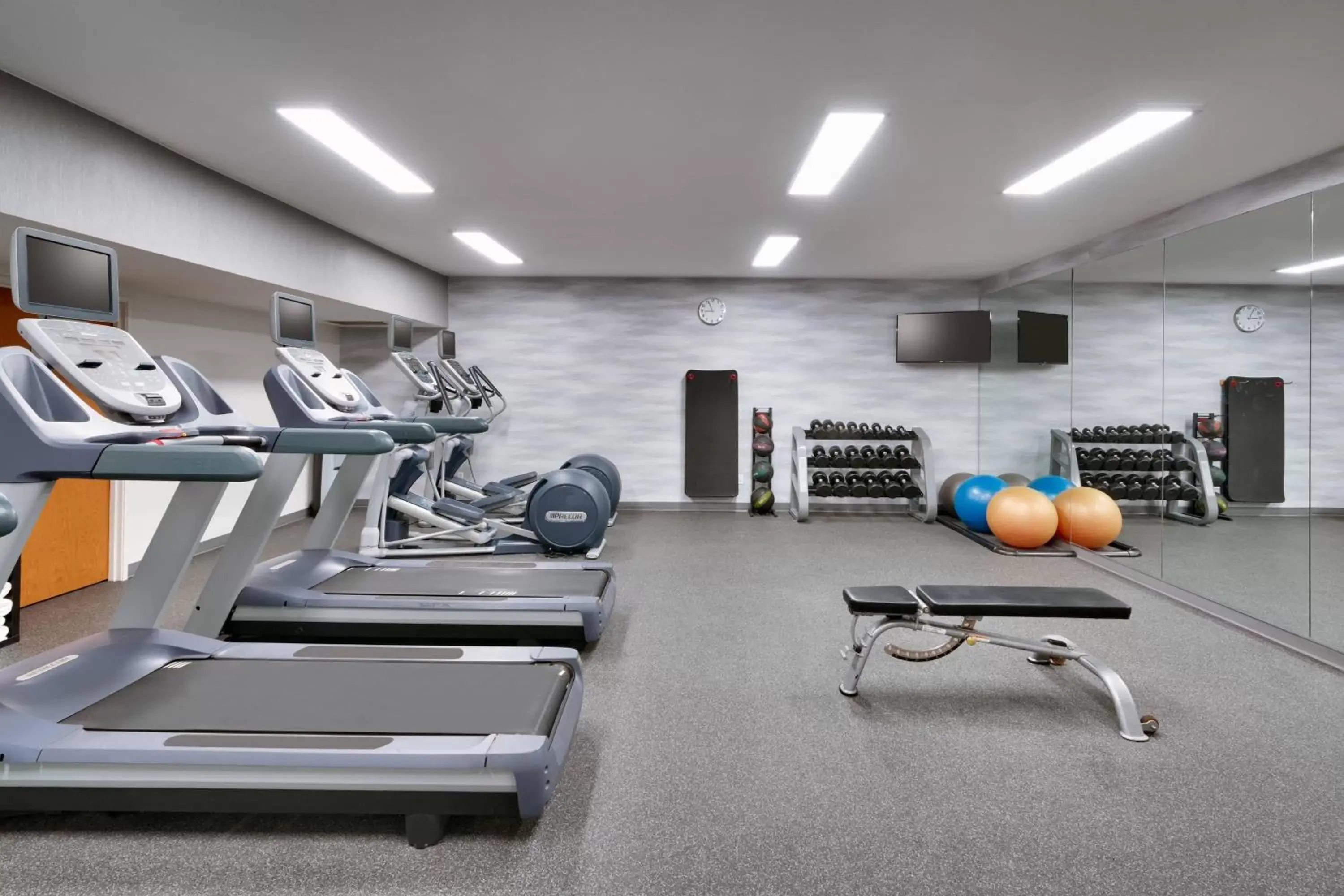 Fitness centre/facilities, Fitness Center/Facilities in Fairfield Inn & Suites Seattle Bellevue/Redmond