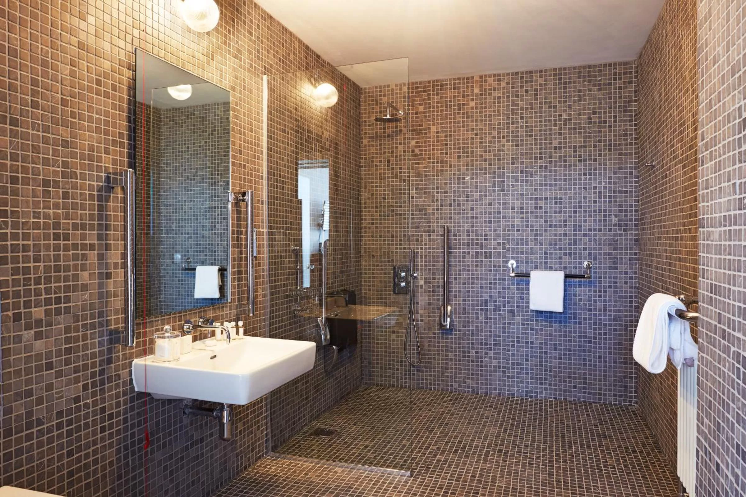 Bathroom in Albion House at Ramsgate