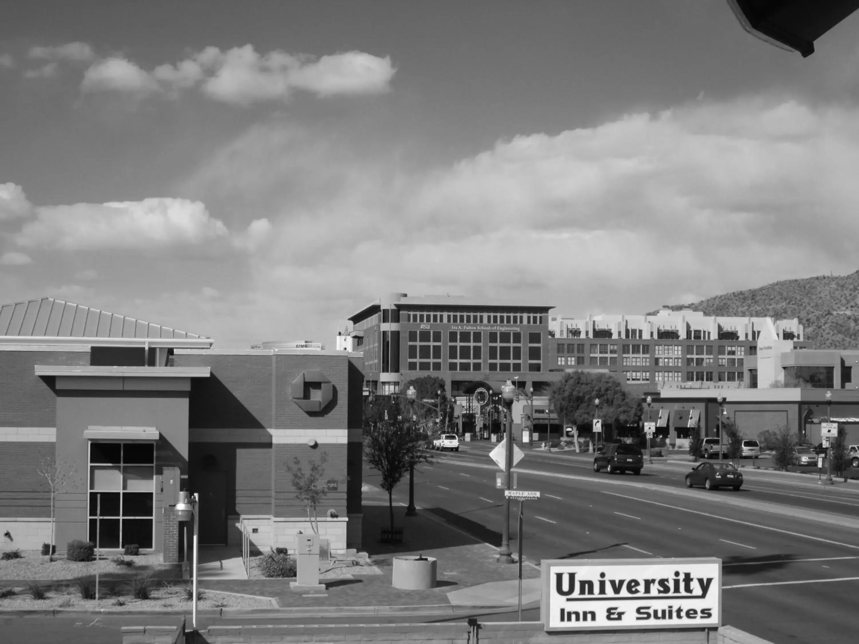 City view in University Inn ASU/Tempe City view in University Inn ASU/Tempe