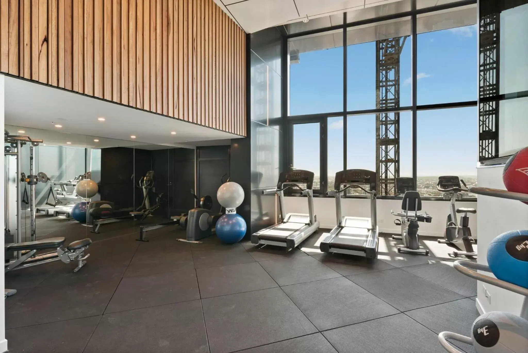 Fitness centre/facilities in Brisbane Skytower by CLLIX Fitness centre/facilities in Brisbane Skytower by CLLIX