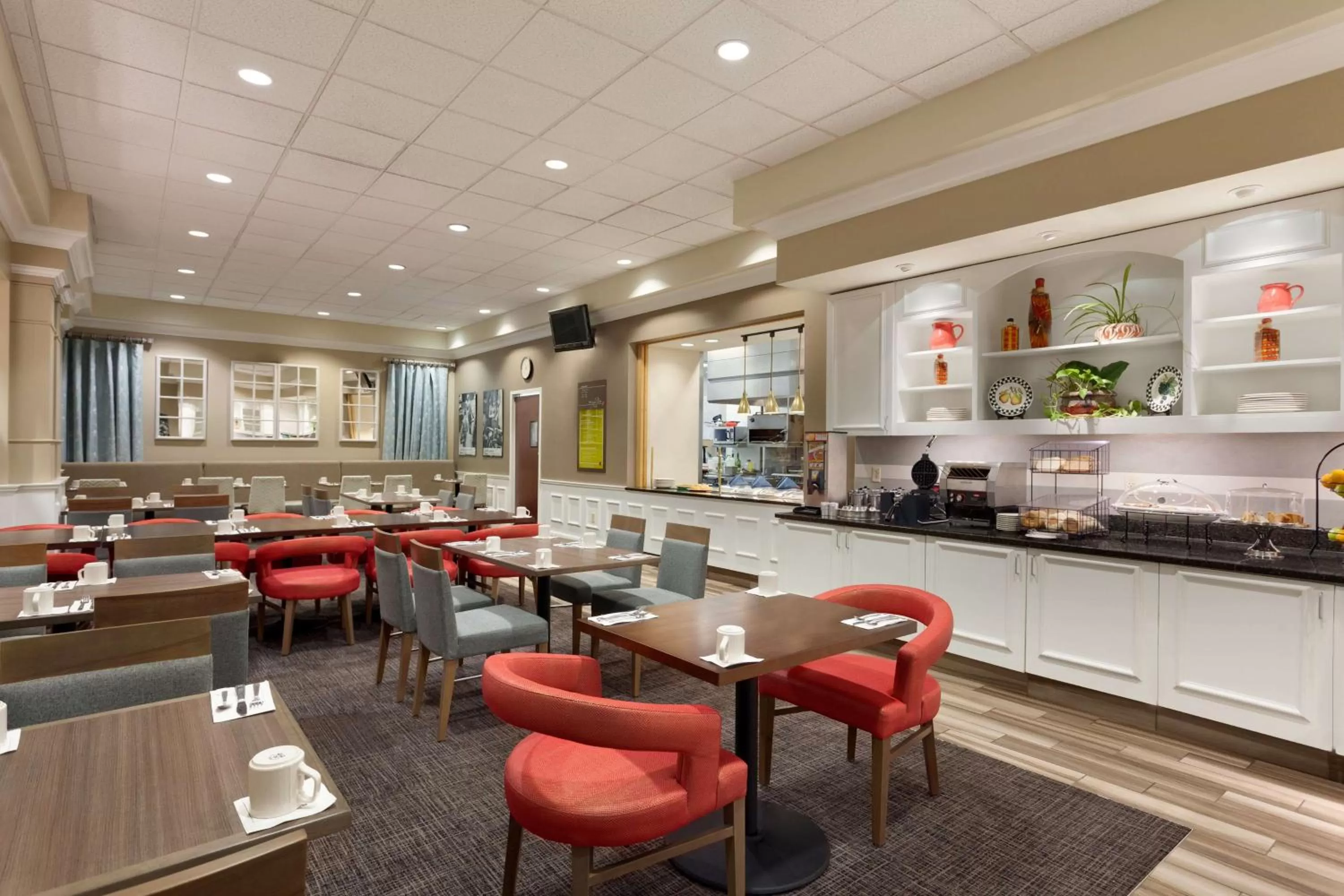 Restaurant/places to eat in Hilton Garden Inn Ithaca